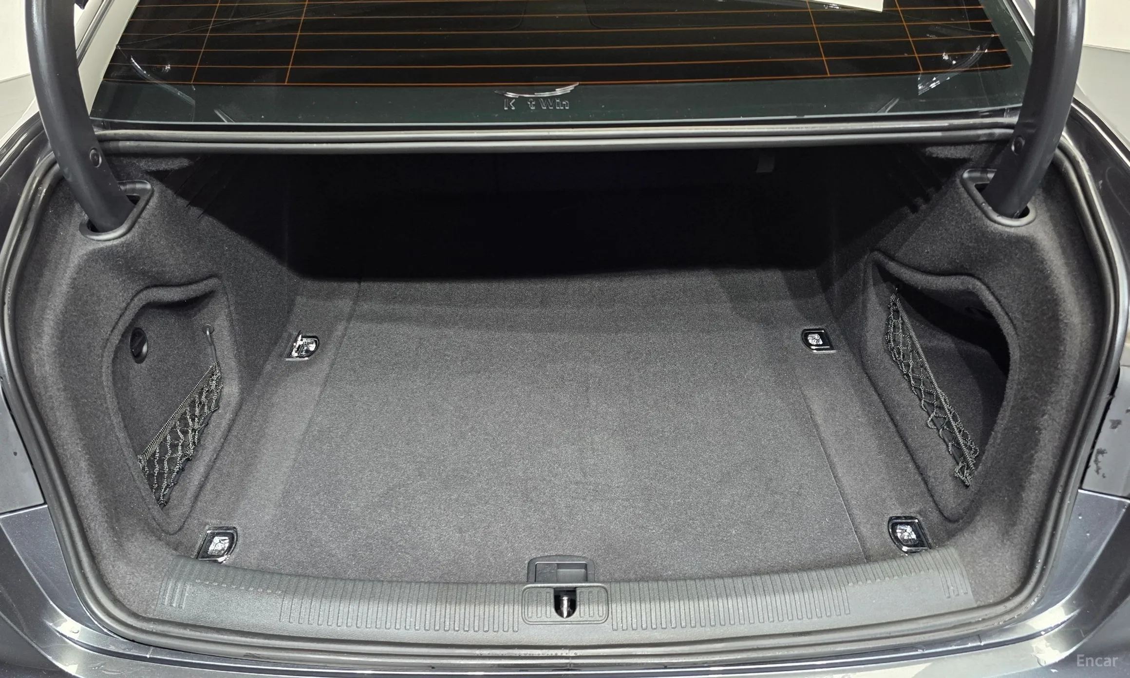 Audi A4 (B9) превью 20