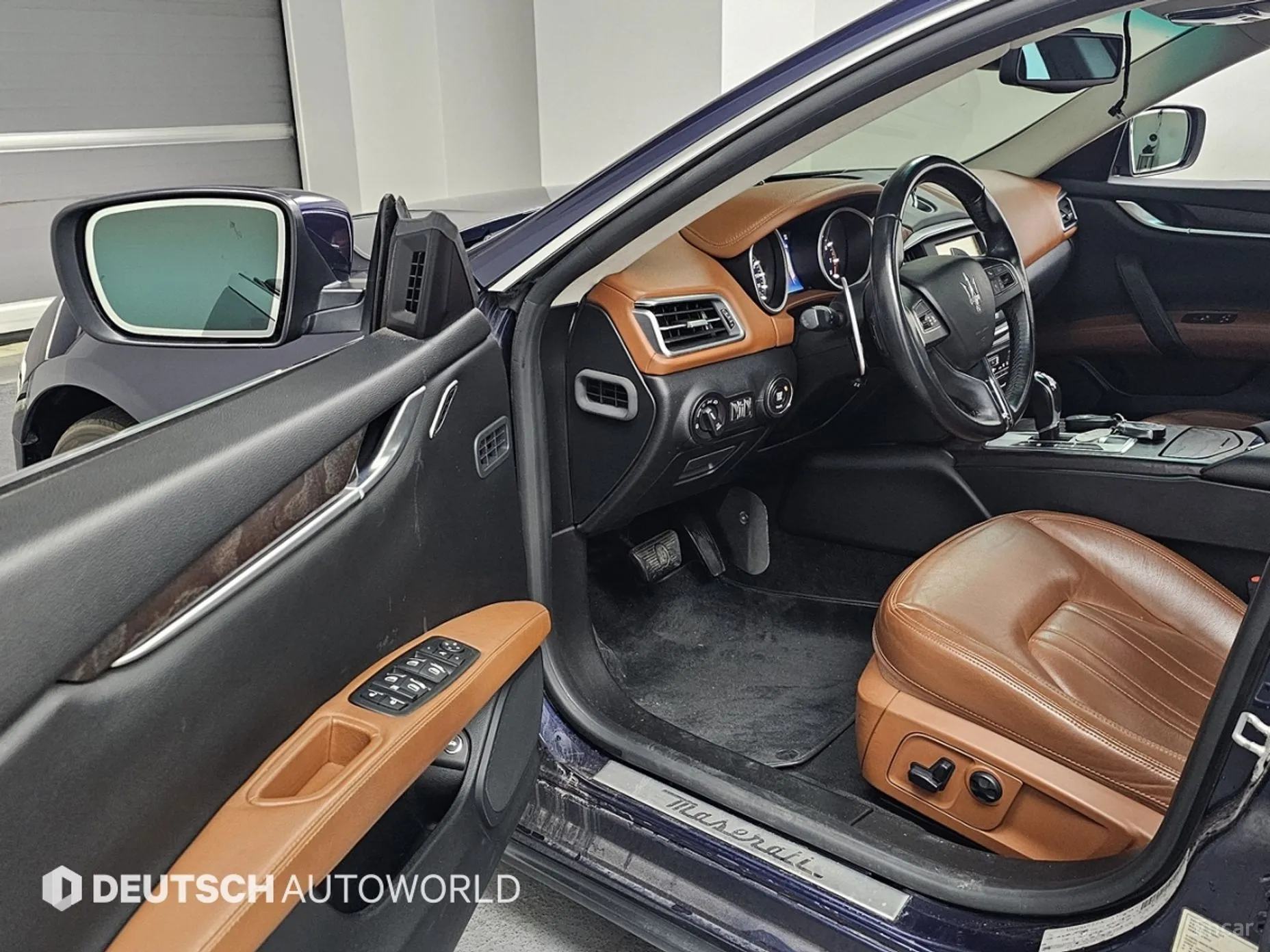 Maserati Ghibli превью 11