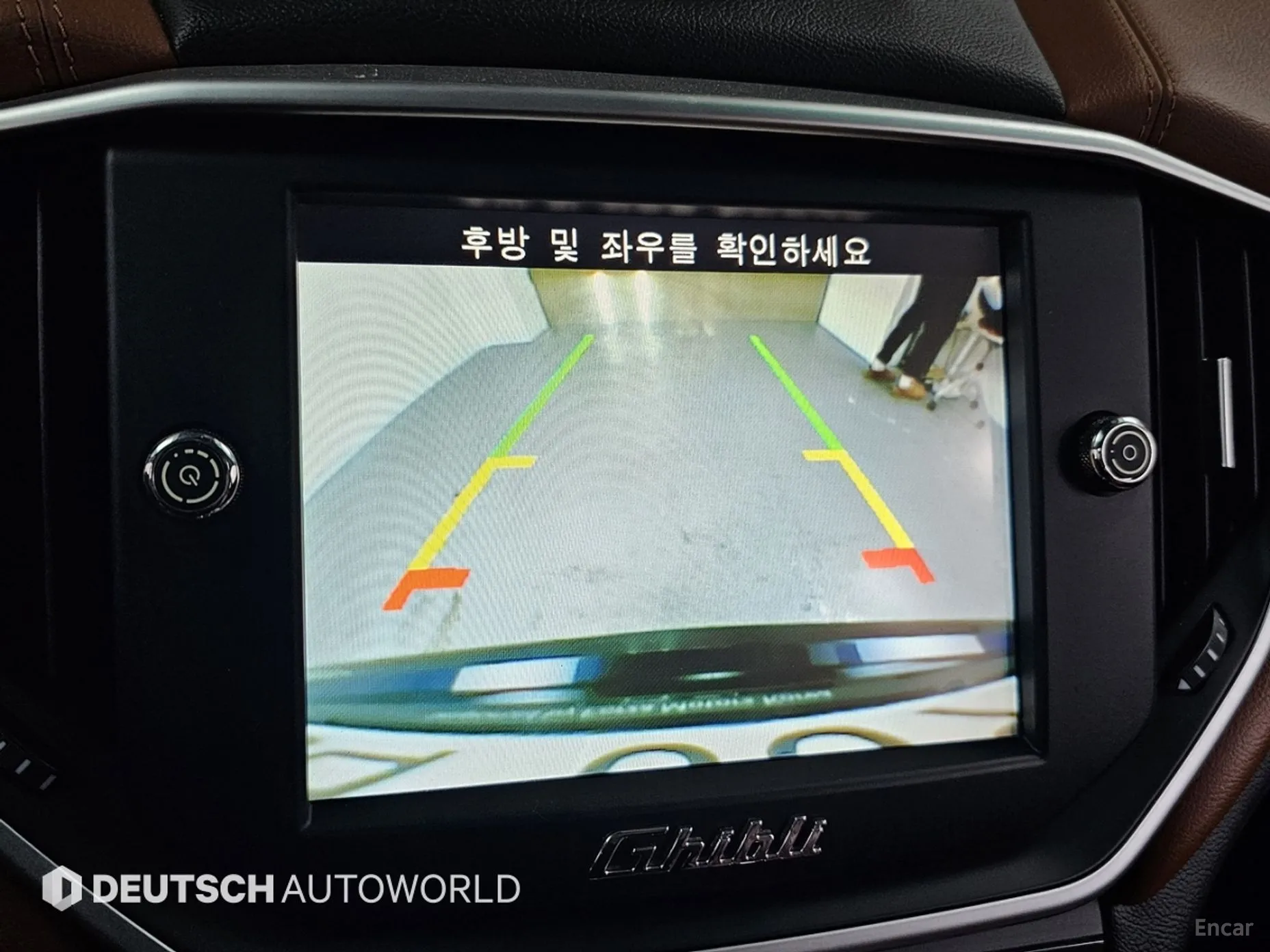 Maserati Ghibli превью 15