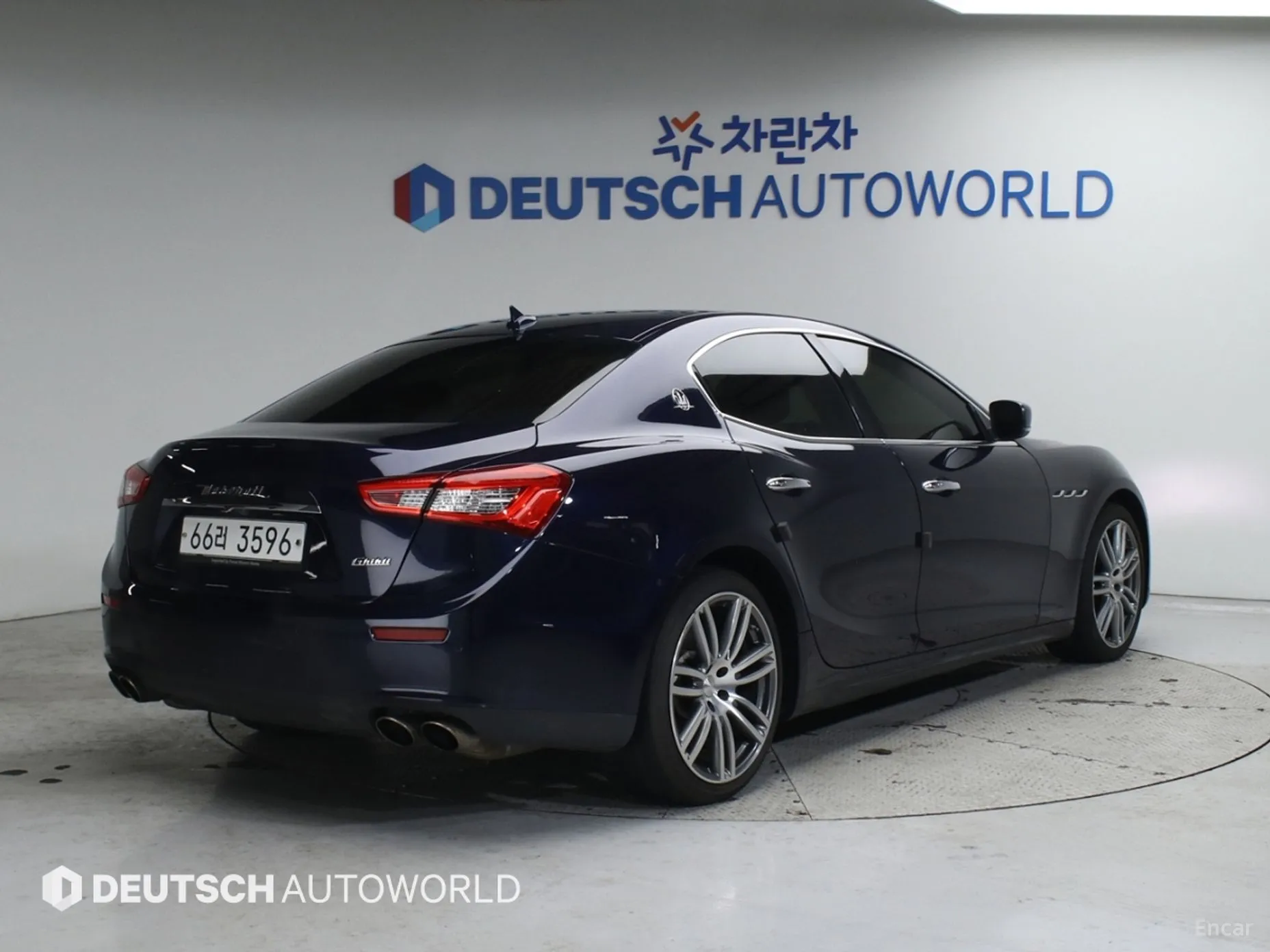 Maserati Ghibli превью 2