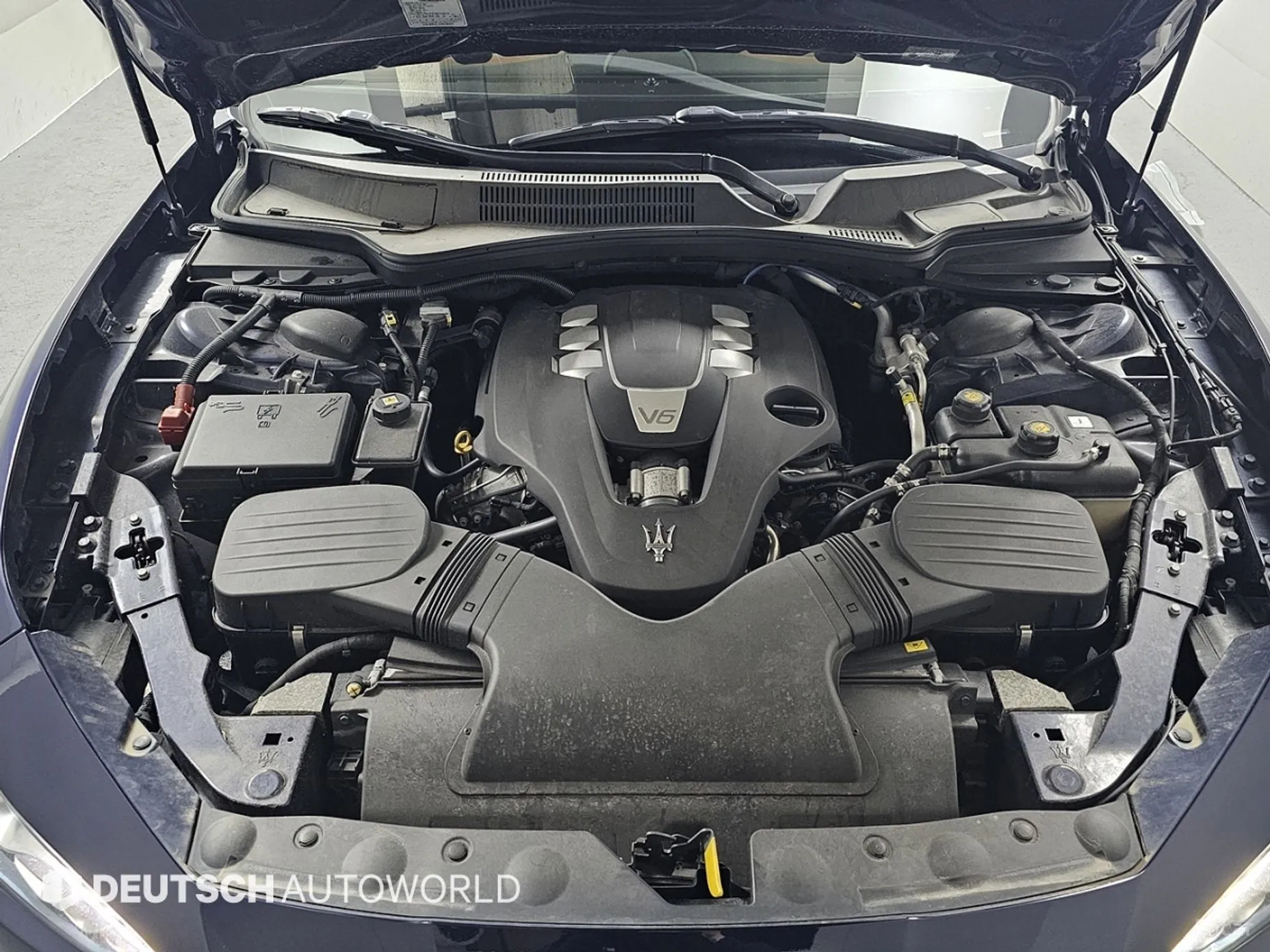 Maserati Ghibli превью 6