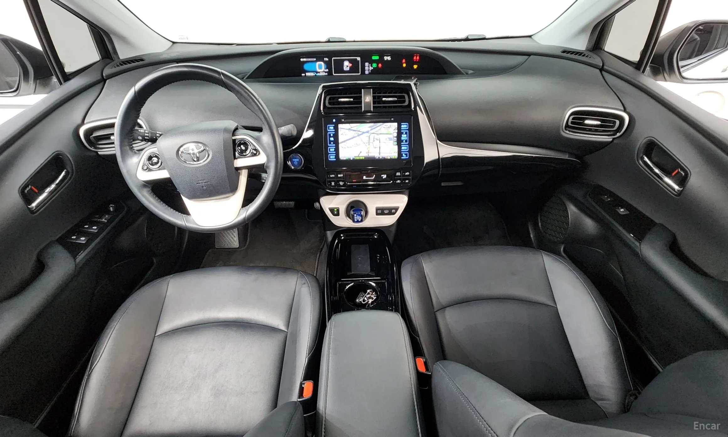 Toyota Prius Prime превью 7