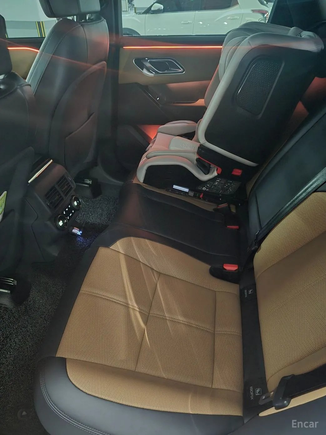 Land Rover Range Rover Bella превью 15