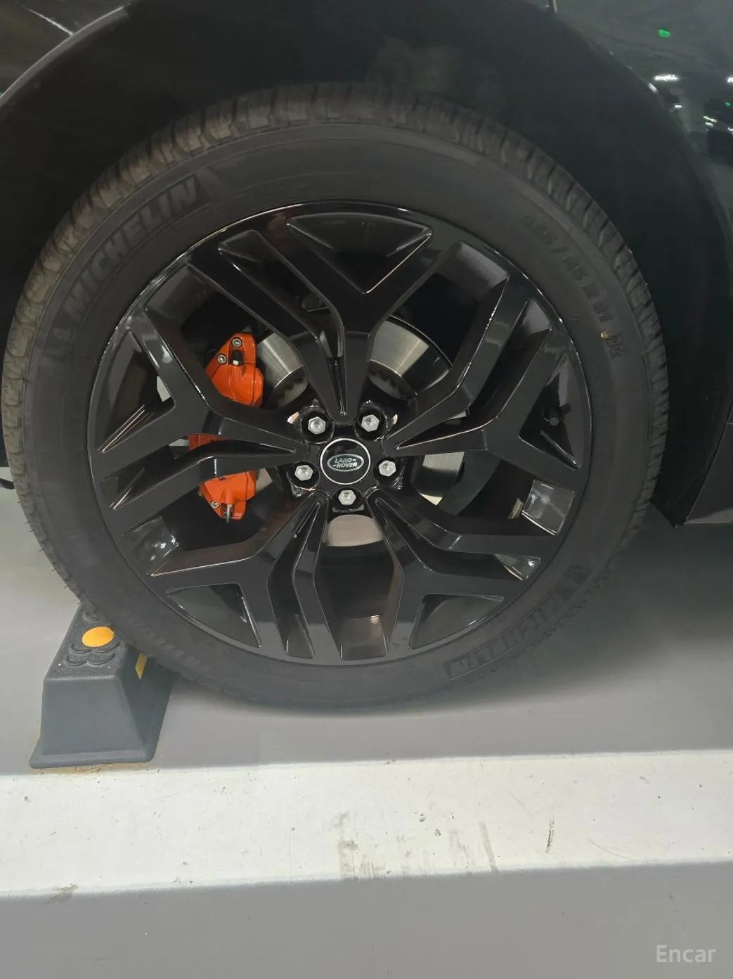 Land Rover Range Rover Bella превью 8