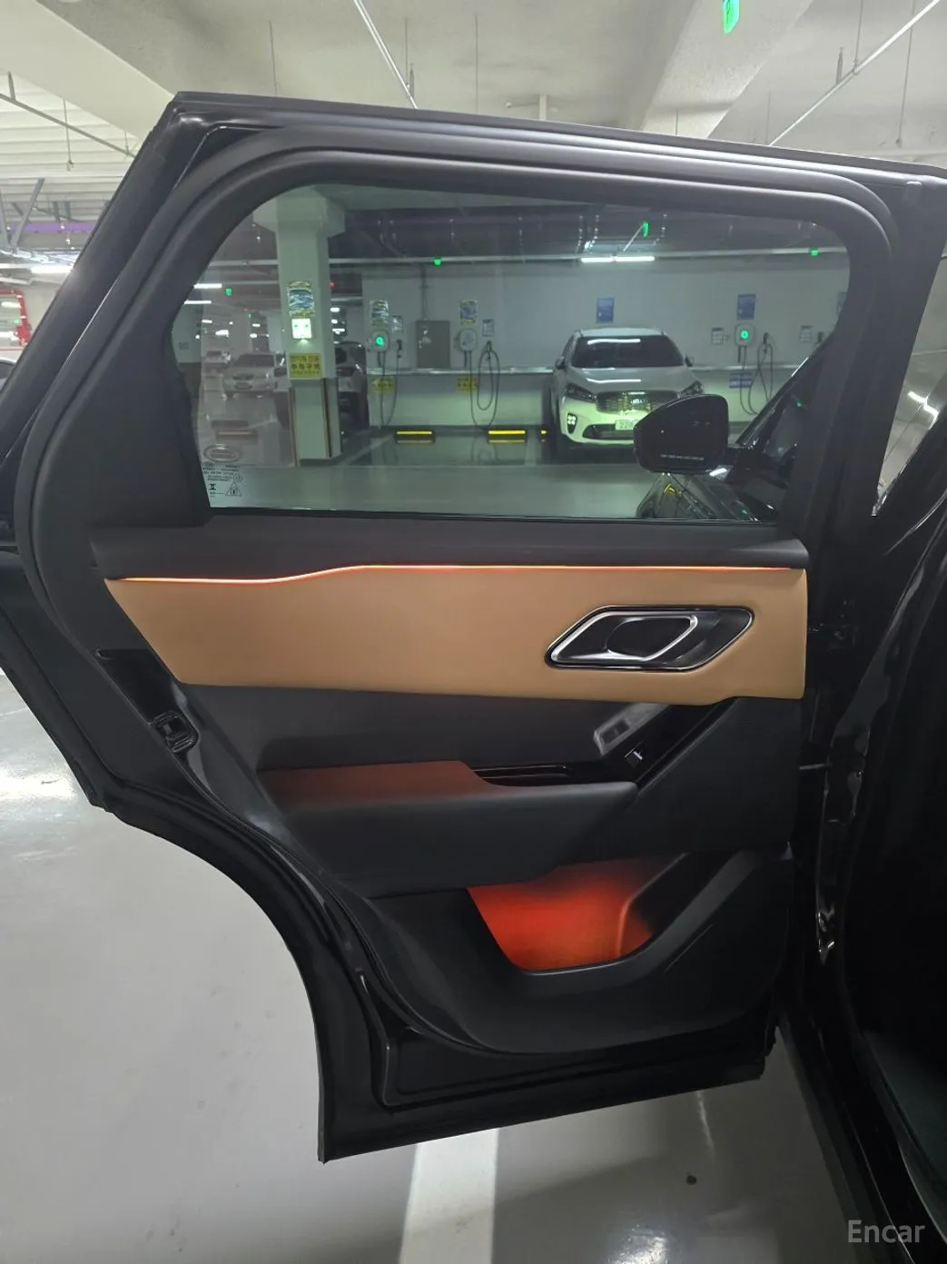 Land Rover Range Rover Bella превью 9
