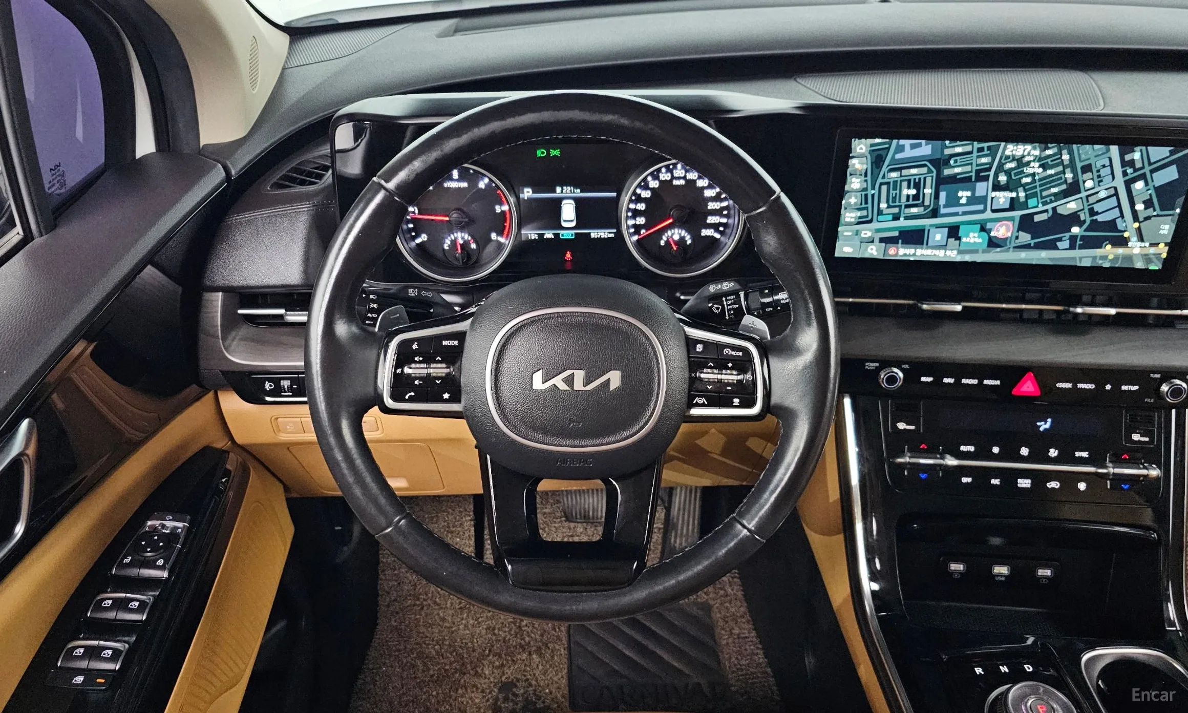 Kia Carnival Gen 4 превью 13