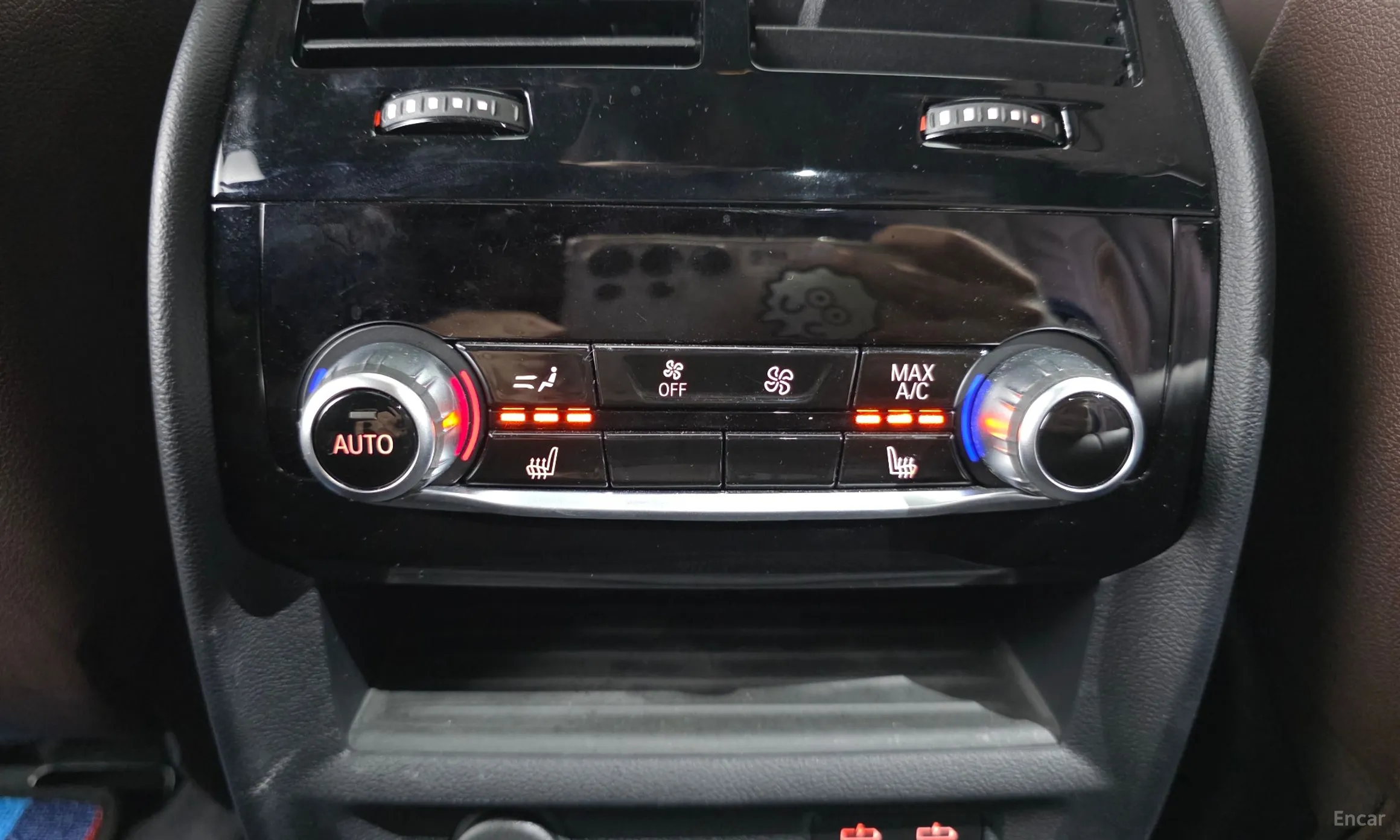 BMW 5 Series (G30) превью 18