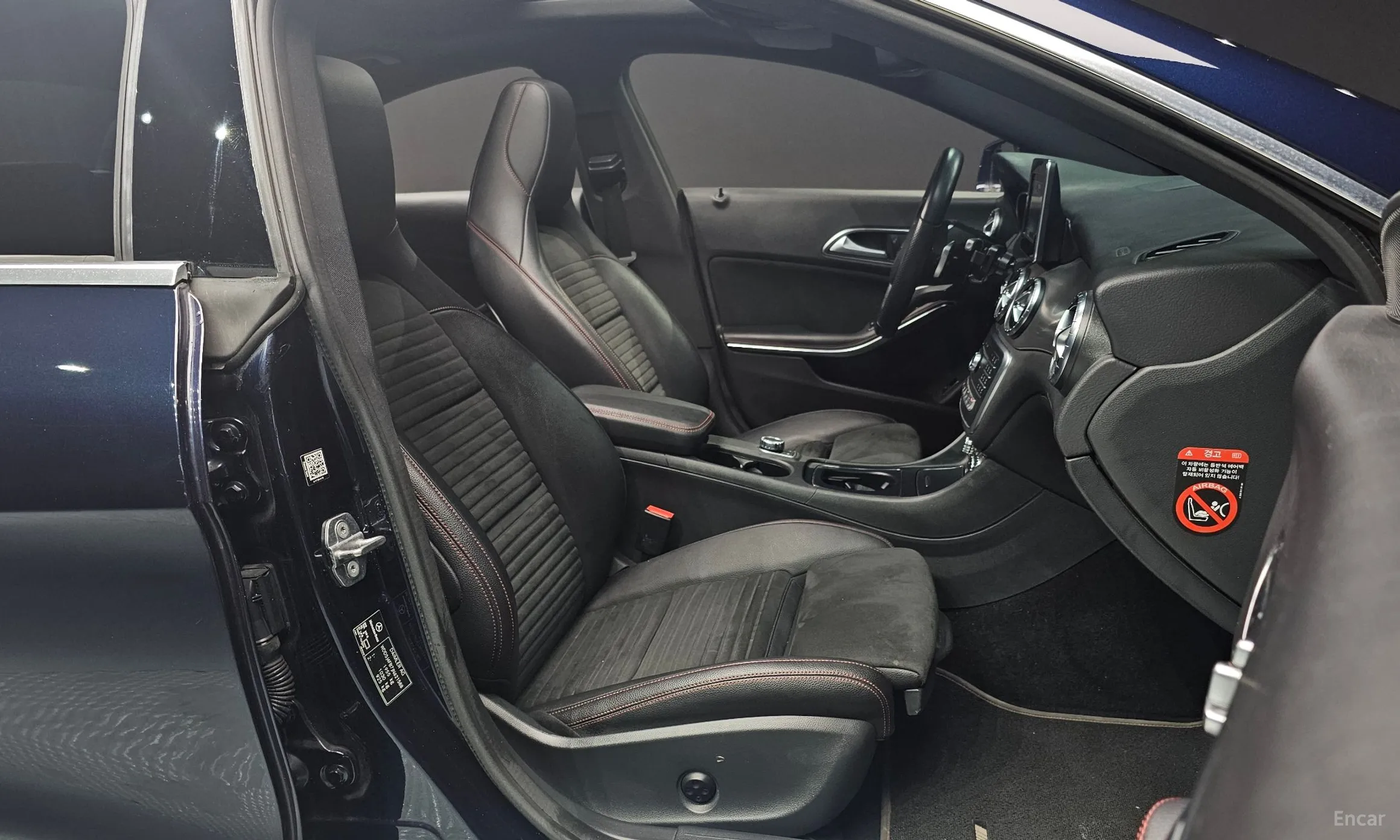 Mercedes Benz CLA-Class C117 превью 10
