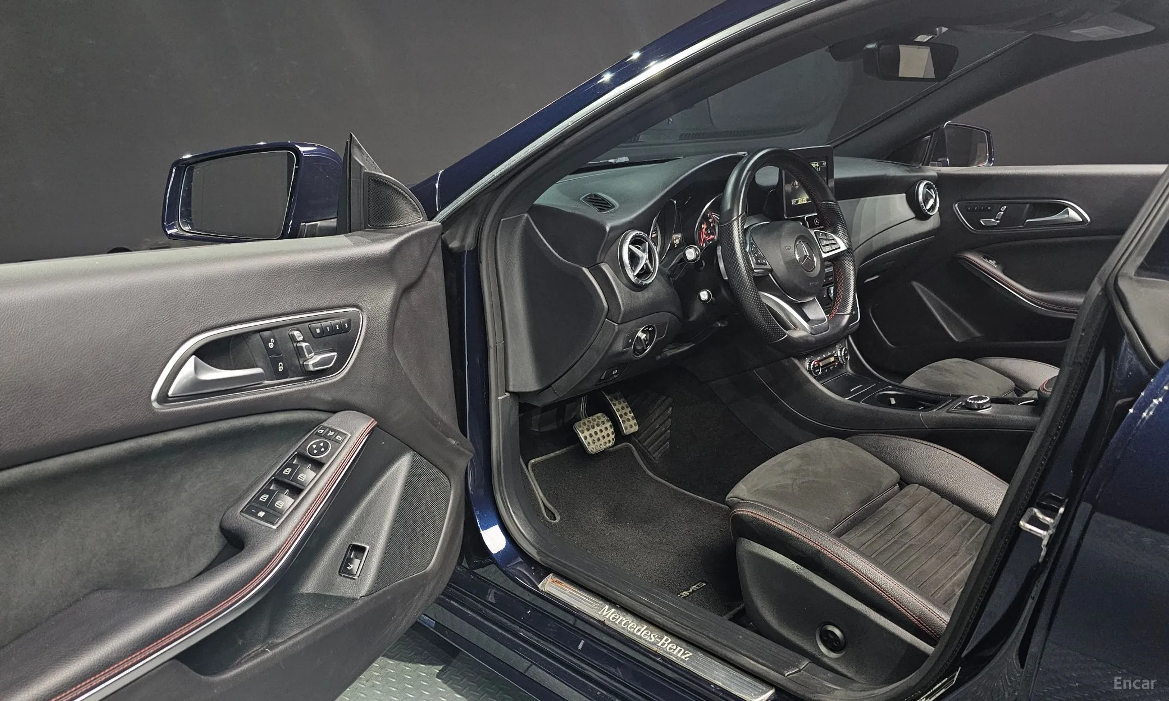 Mercedes Benz CLA-Class C117 превью 11