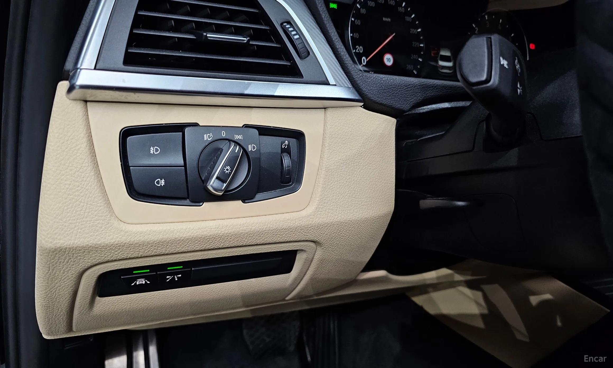 BMW 3 Series (F30) превью 15