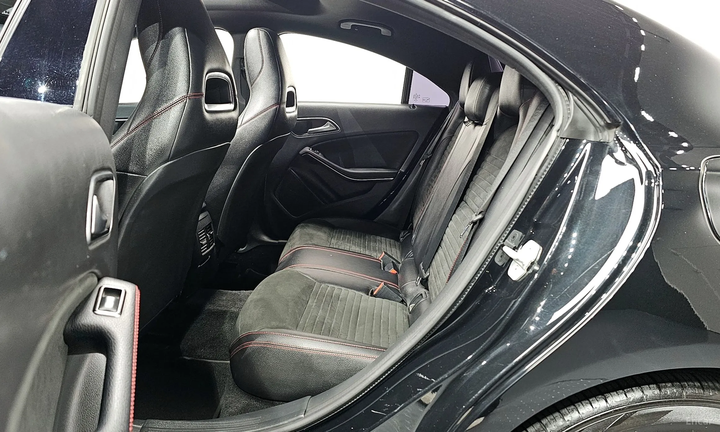 Mercedes Benz CLA-Class C117 превью 12