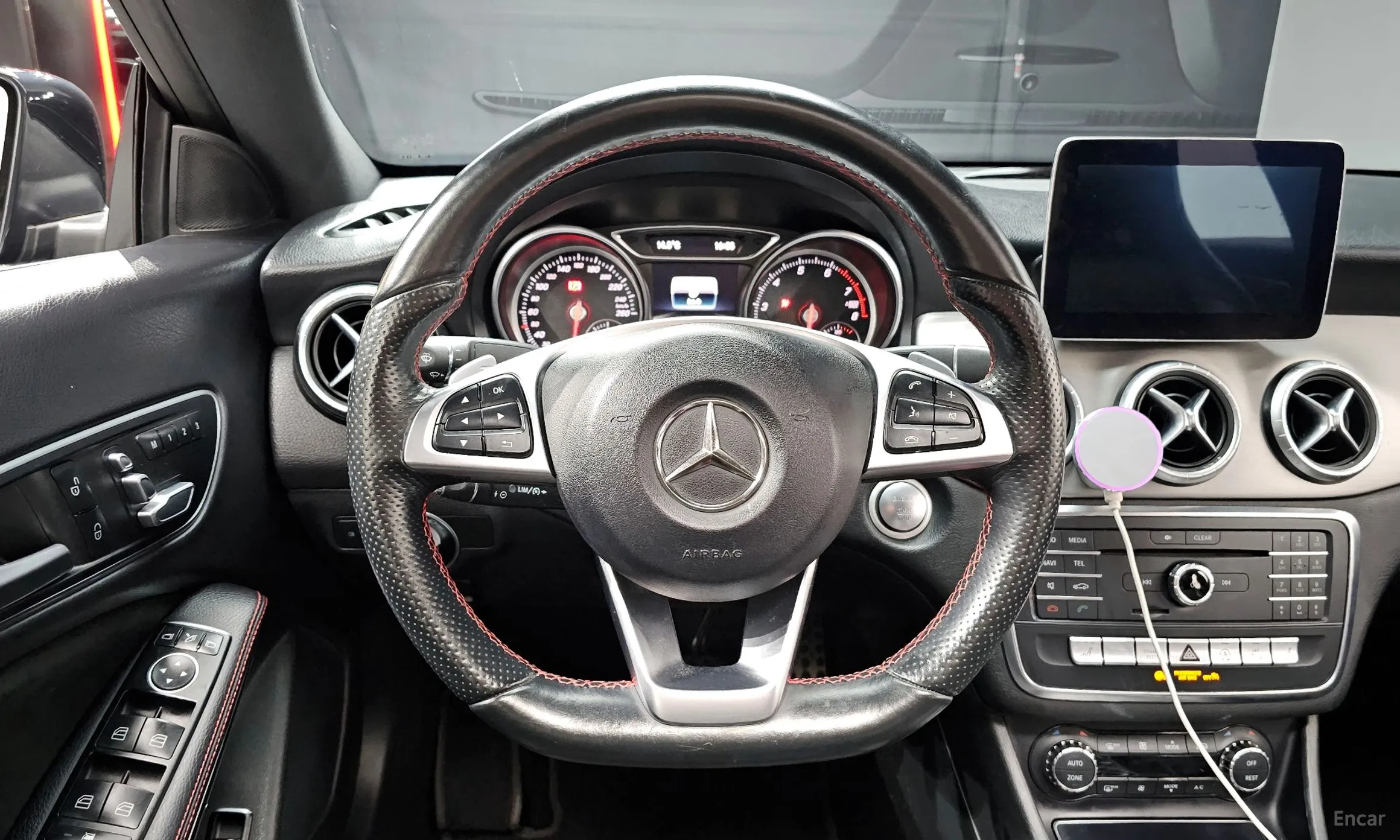 Mercedes Benz CLA-Class C117 превью 13