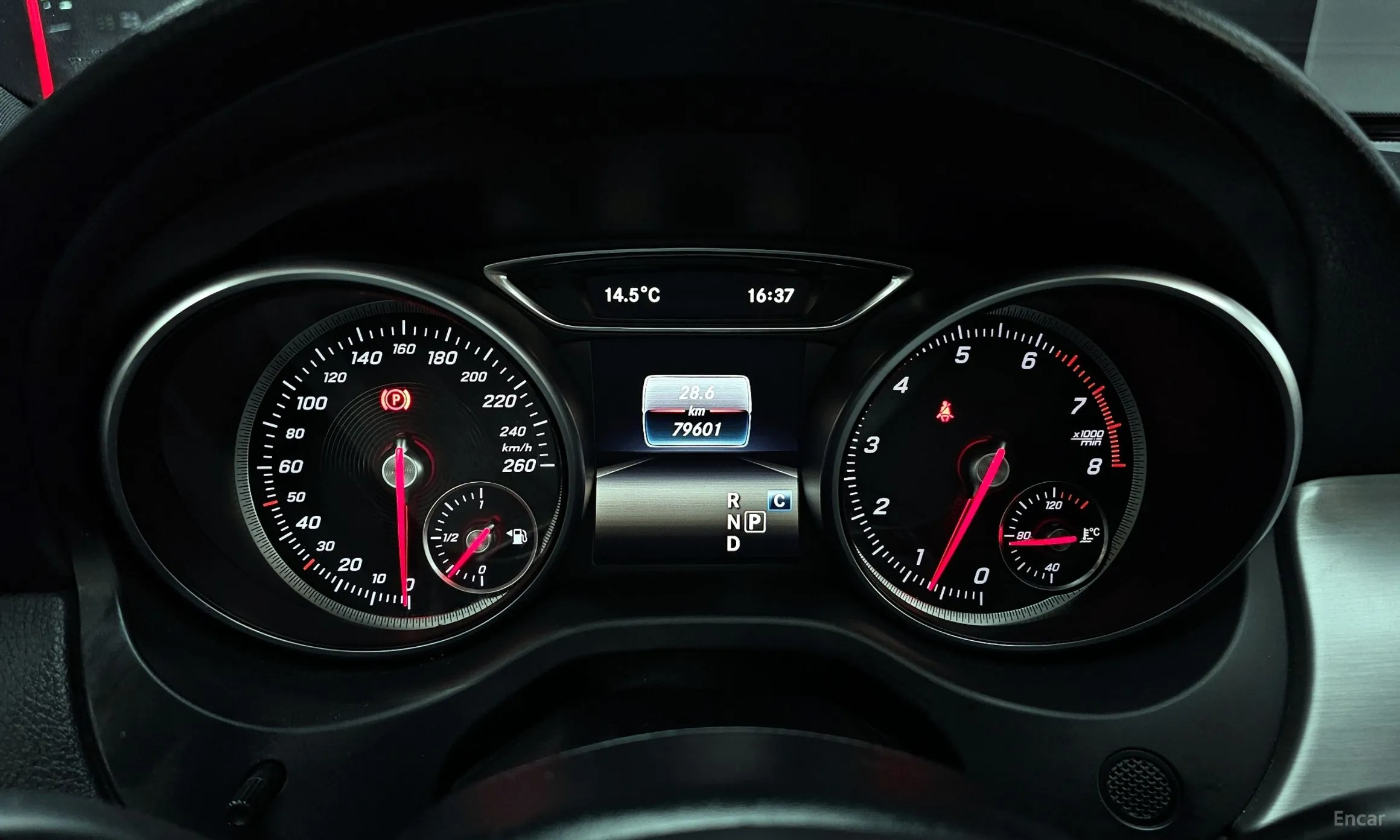 Mercedes Benz CLA-Class C117 превью 8