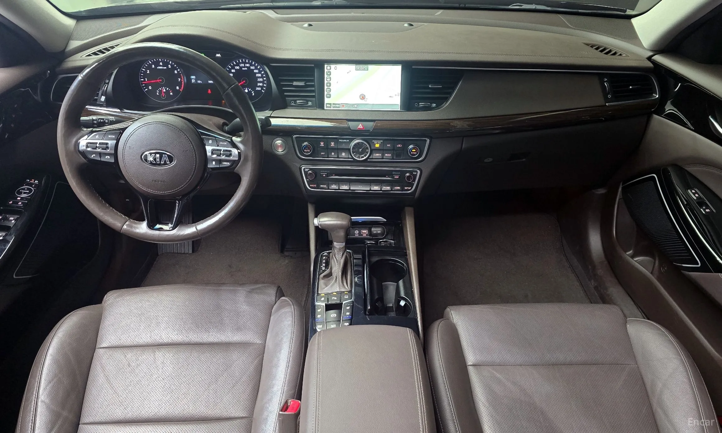 Kia K7 превью 7