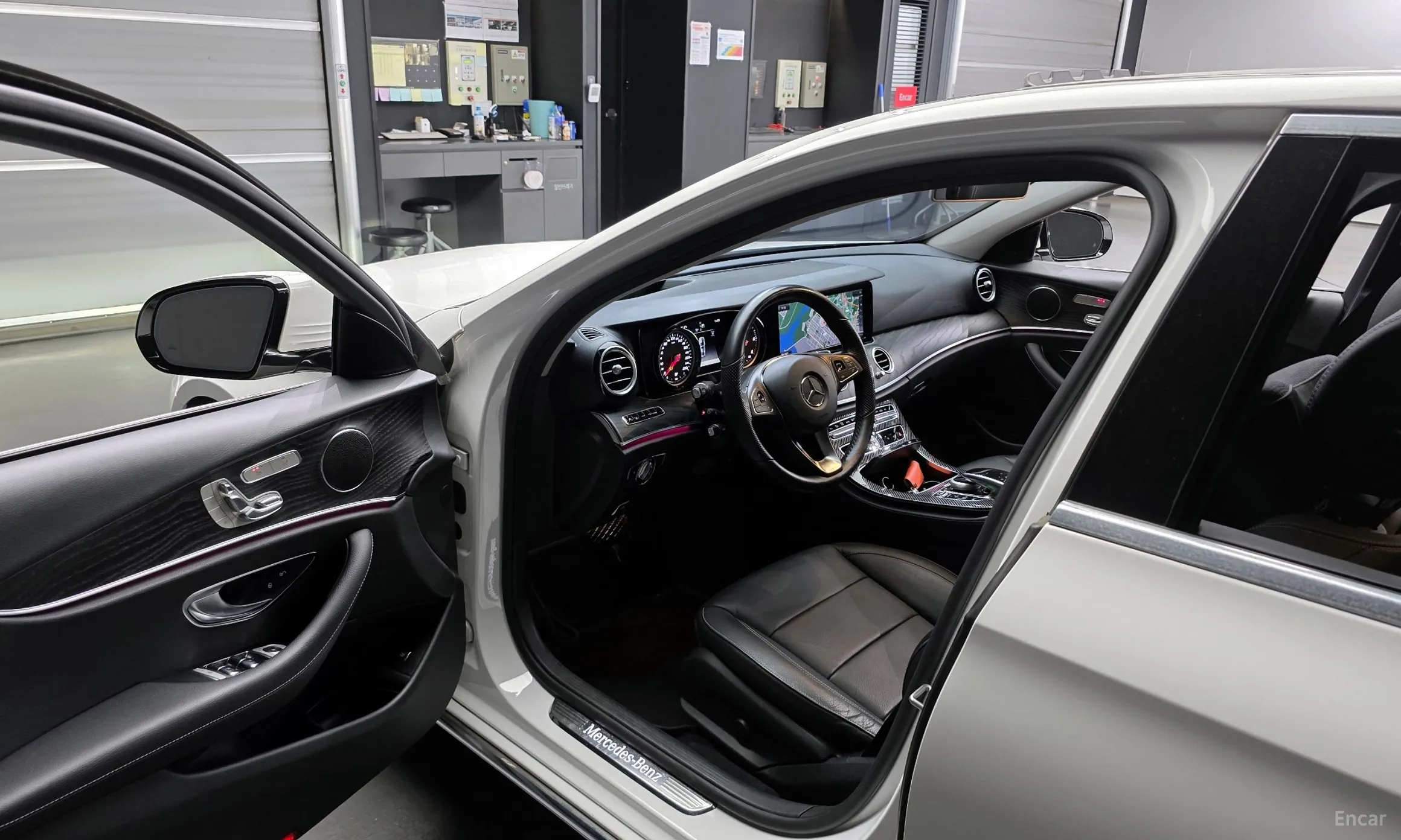 Mercedes Benz E-Class W213 превью 10