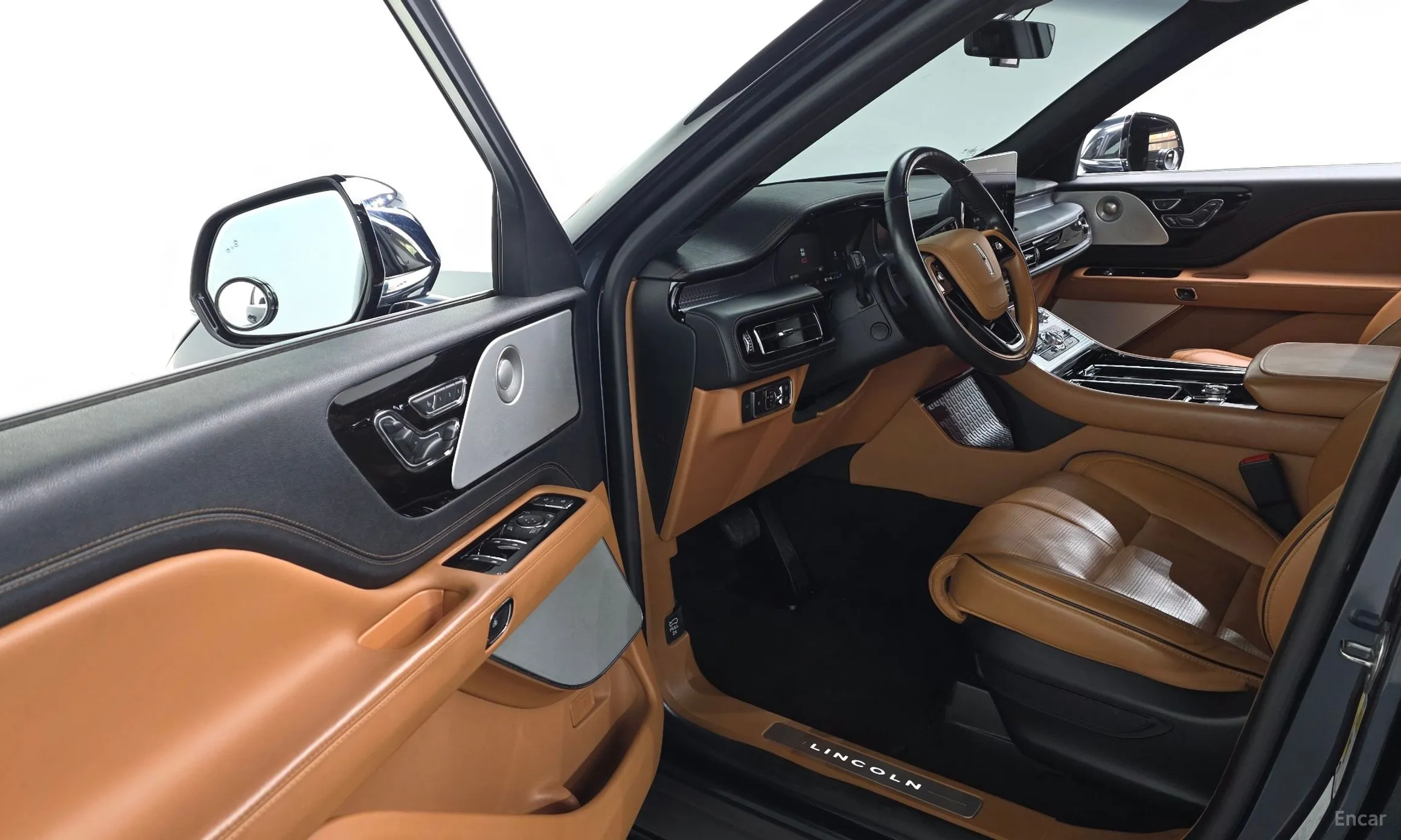 Lincoln Aviator 2nd Generation превью 11