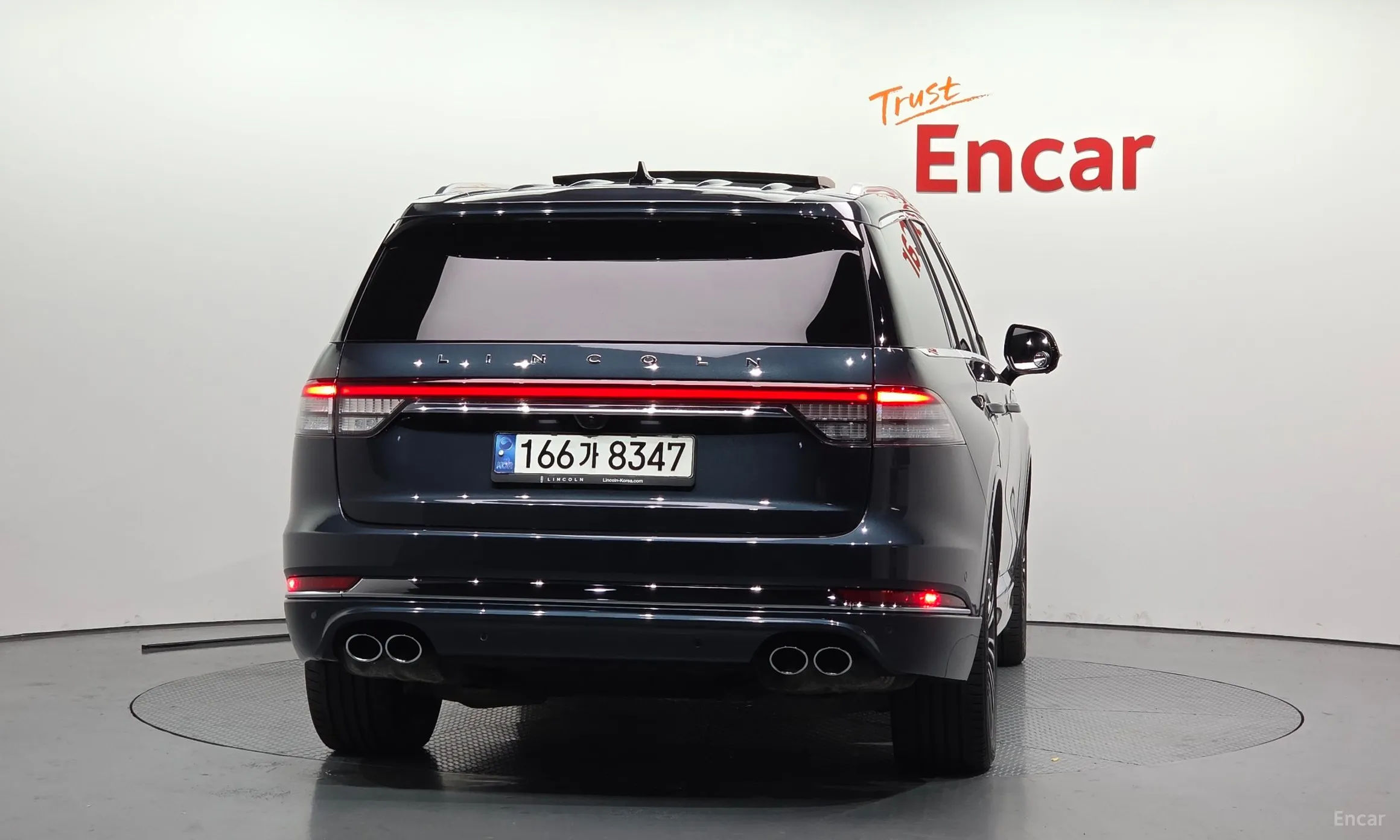 Lincoln Aviator 2nd Generation превью 4