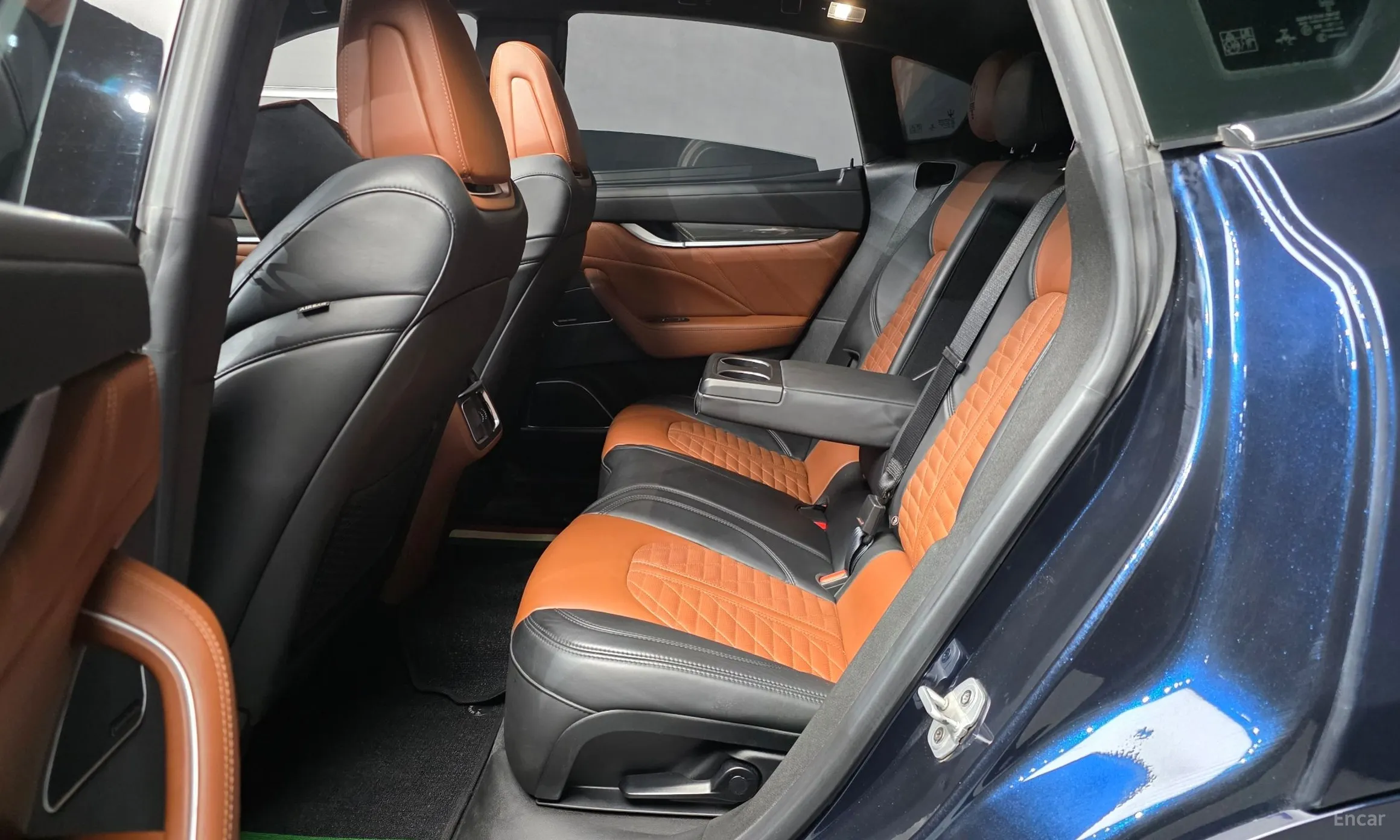 Maserati Levante превью 12