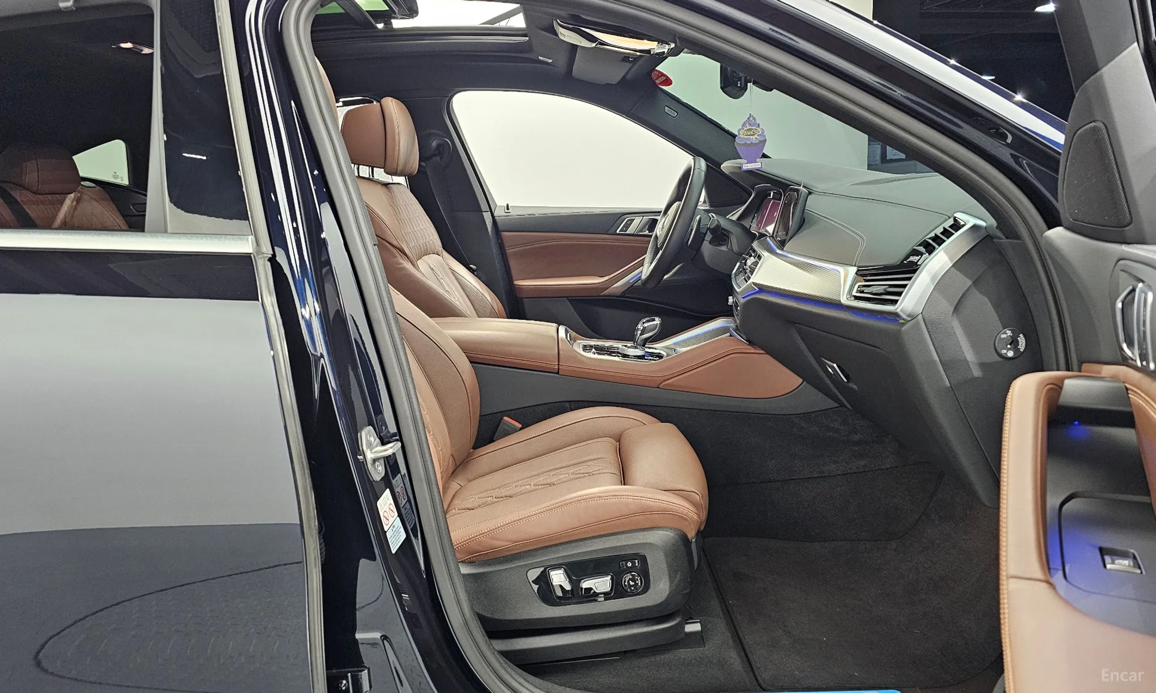BMW X6 (G06) превью 10