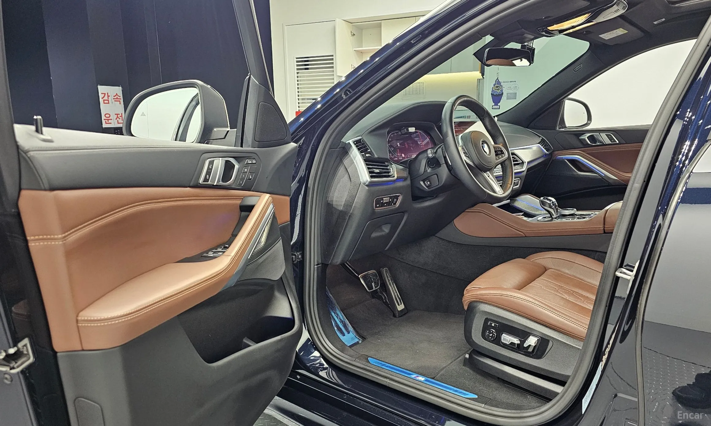 BMW X6 (G06) превью 11