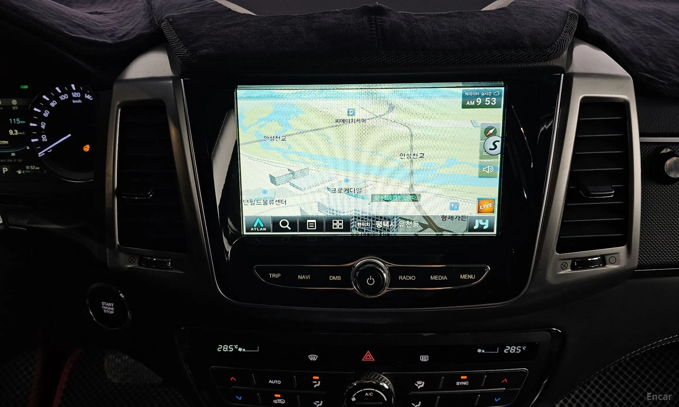 KG Mobility (SsangYong) Rexton Sports превью 14