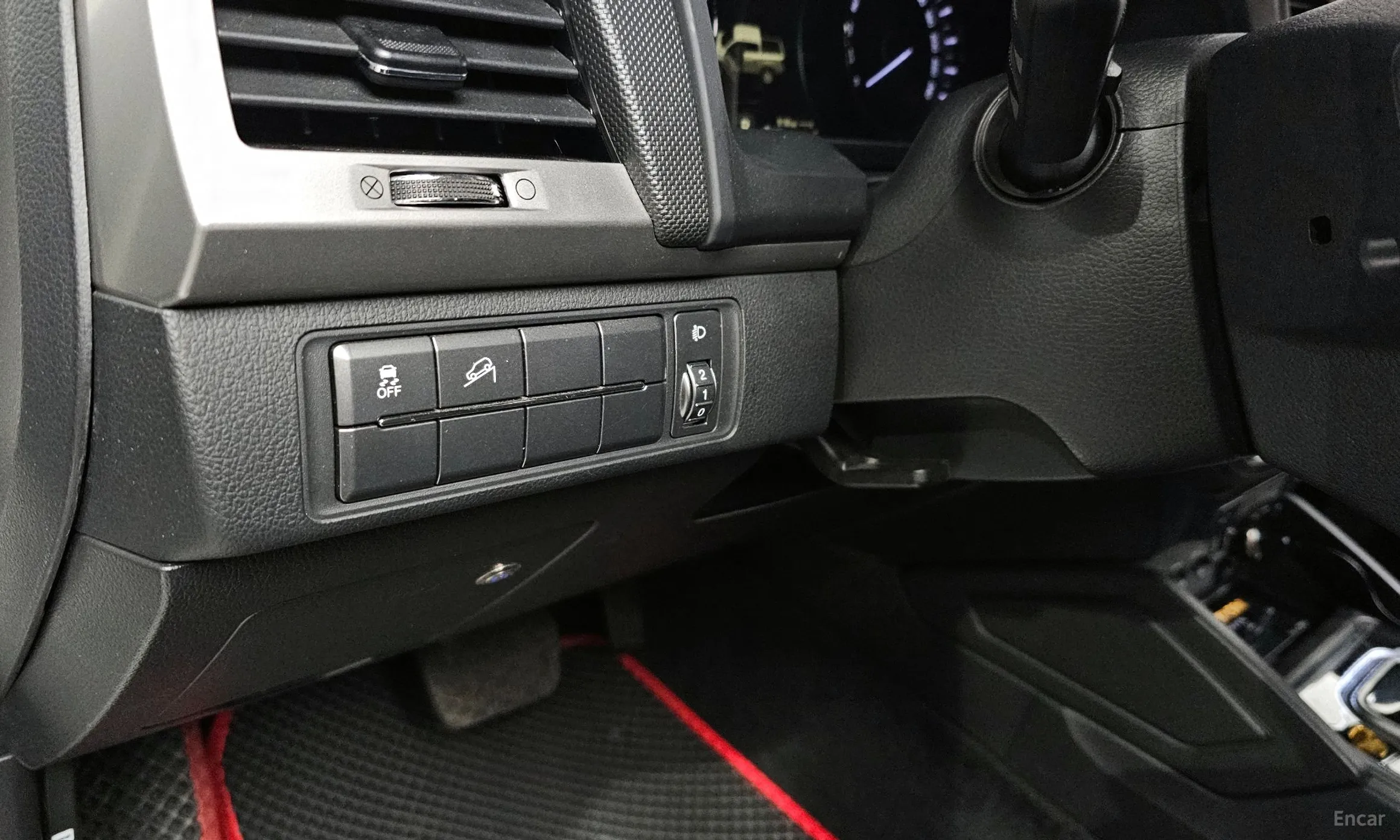 KG Mobility (SsangYong) Rexton Sports превью 17