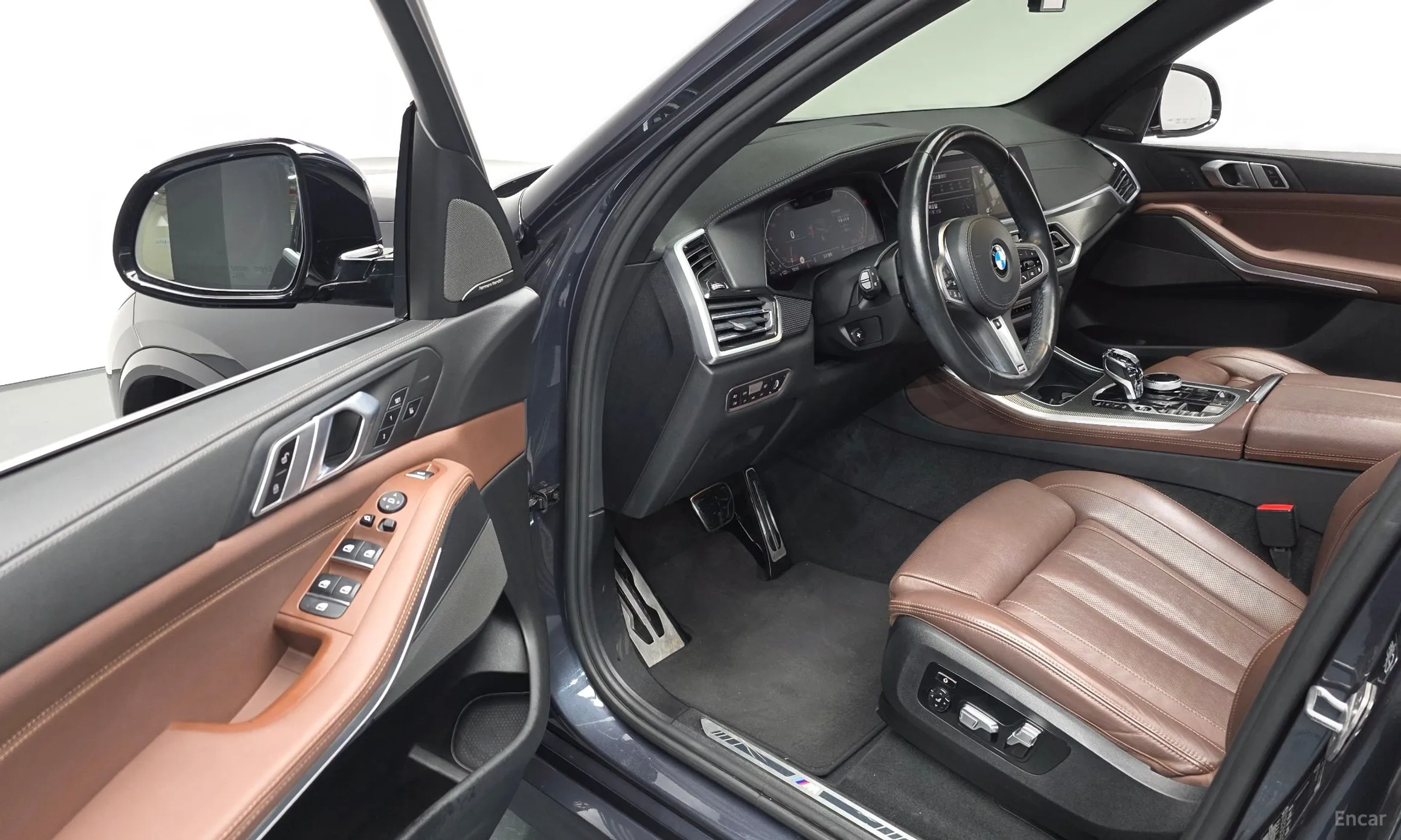 BMW X5 (G05) превью 11