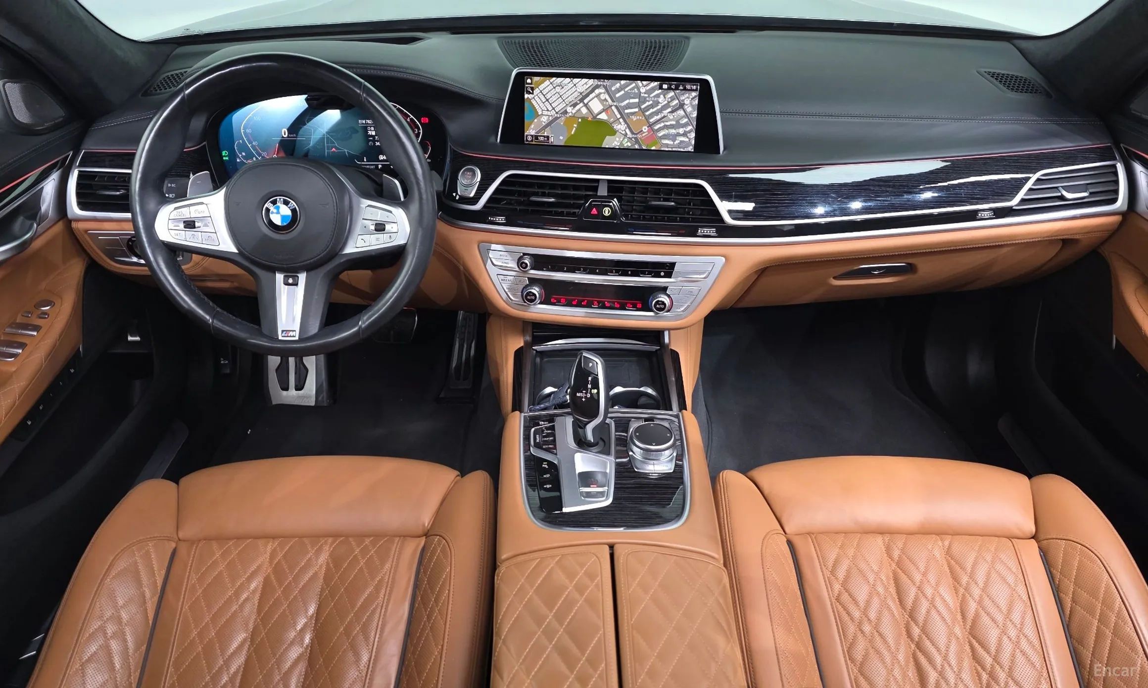BMW 7 Series (G11) превью 7