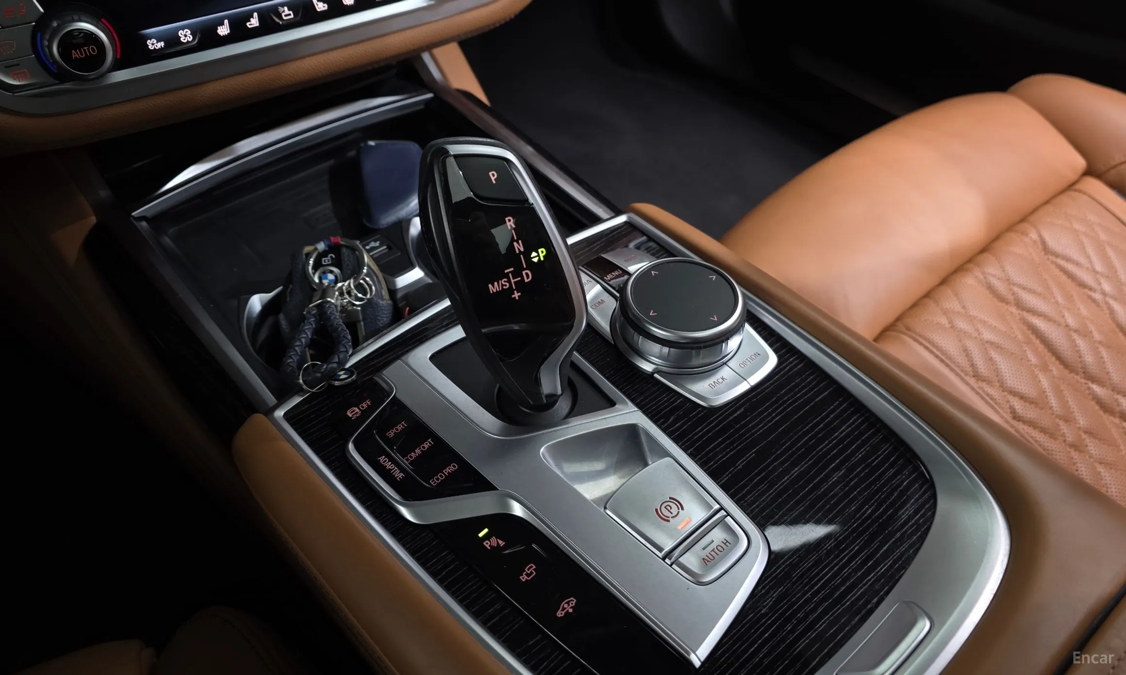 BMW 7 Series (G11) превью 9