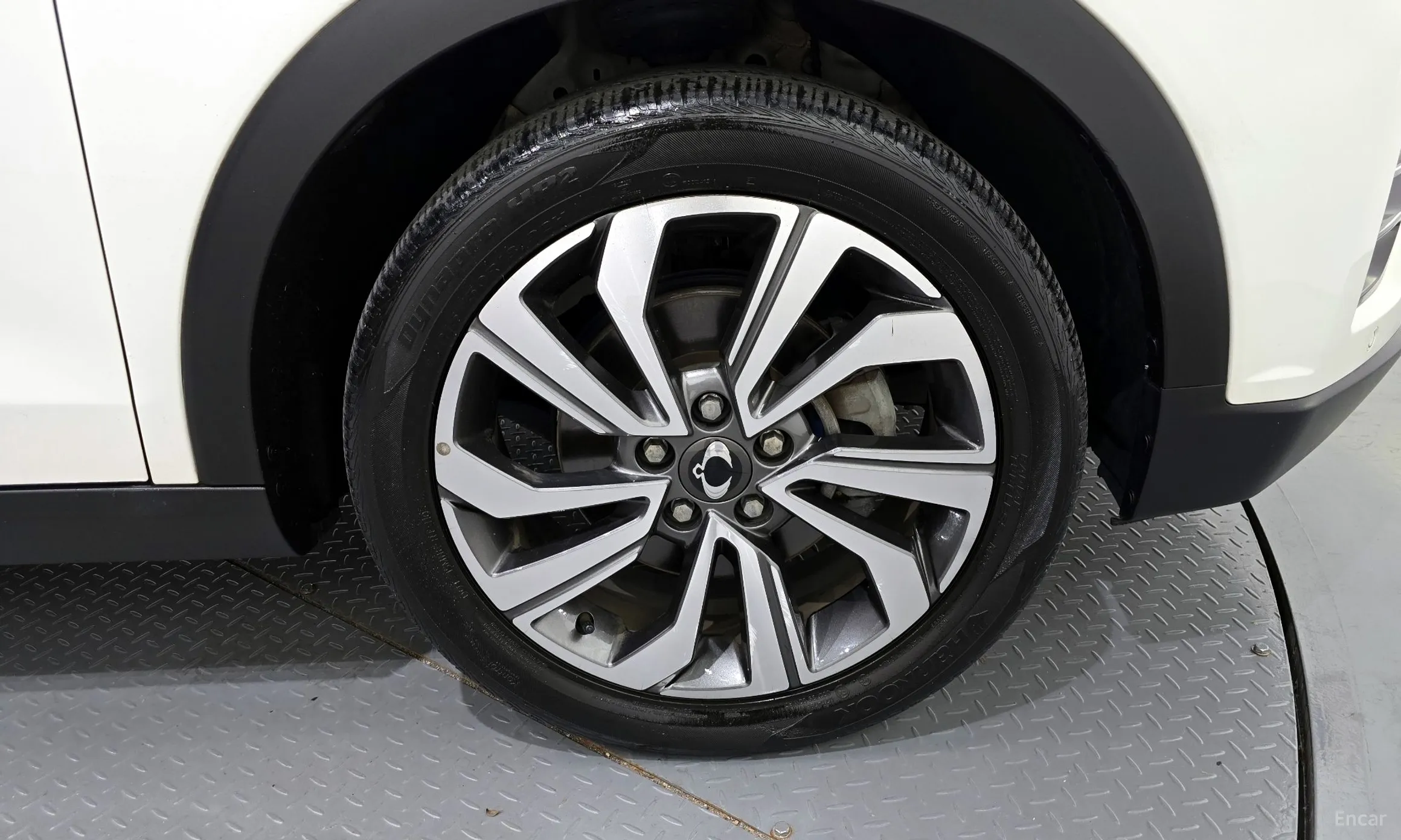 KG Mobility (SsangYong) Berry New Tivoli превью 5