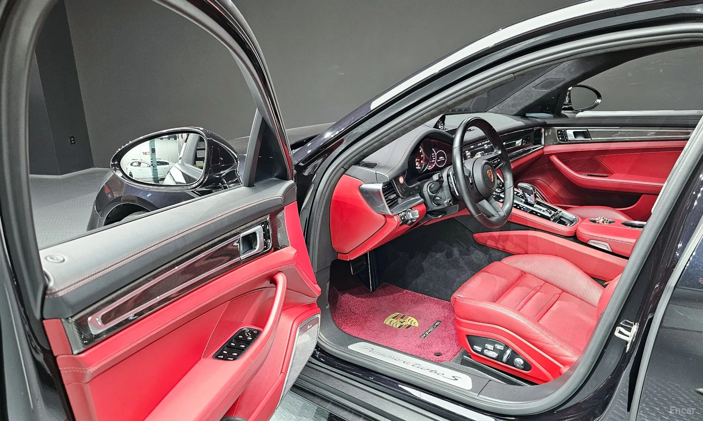 Porsche Panamera (971) превью 10