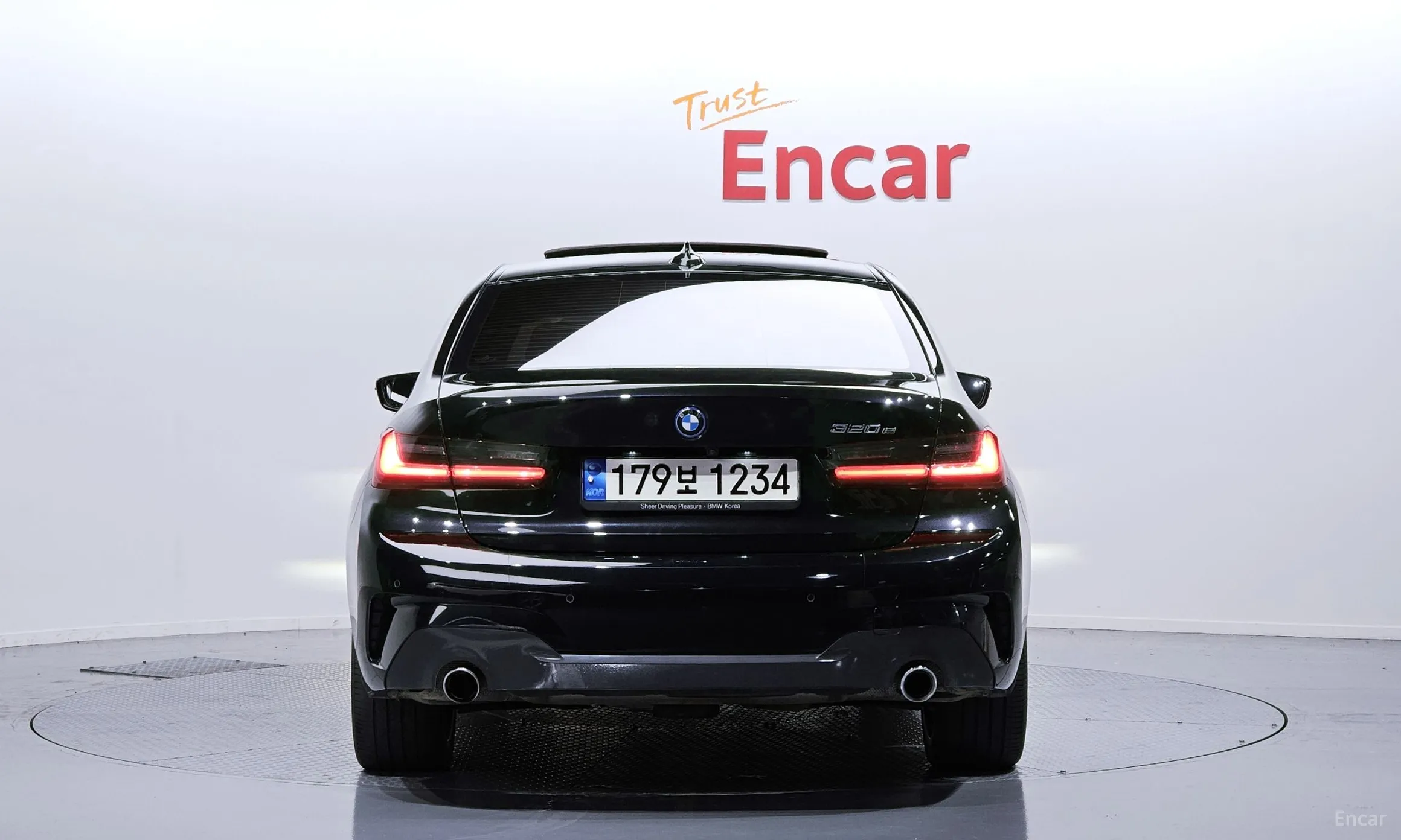 BMW 3 Series (G20) превью 4