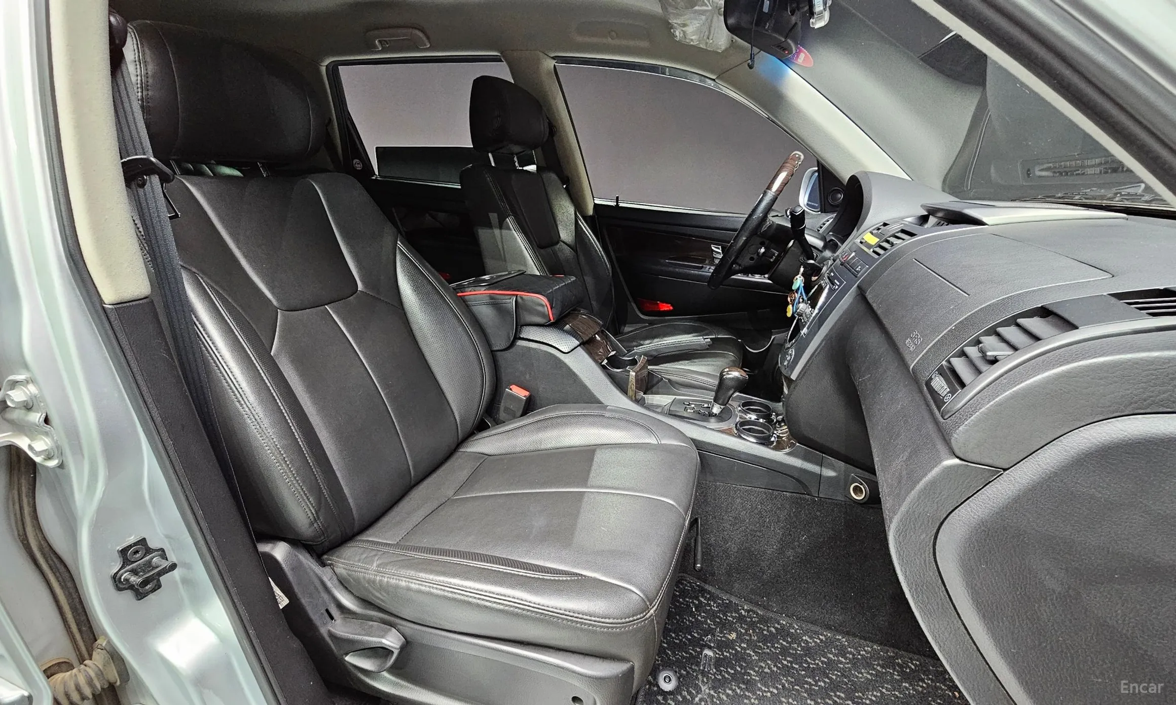 KG Mobility (SsangYong) Super Rexton превью 10