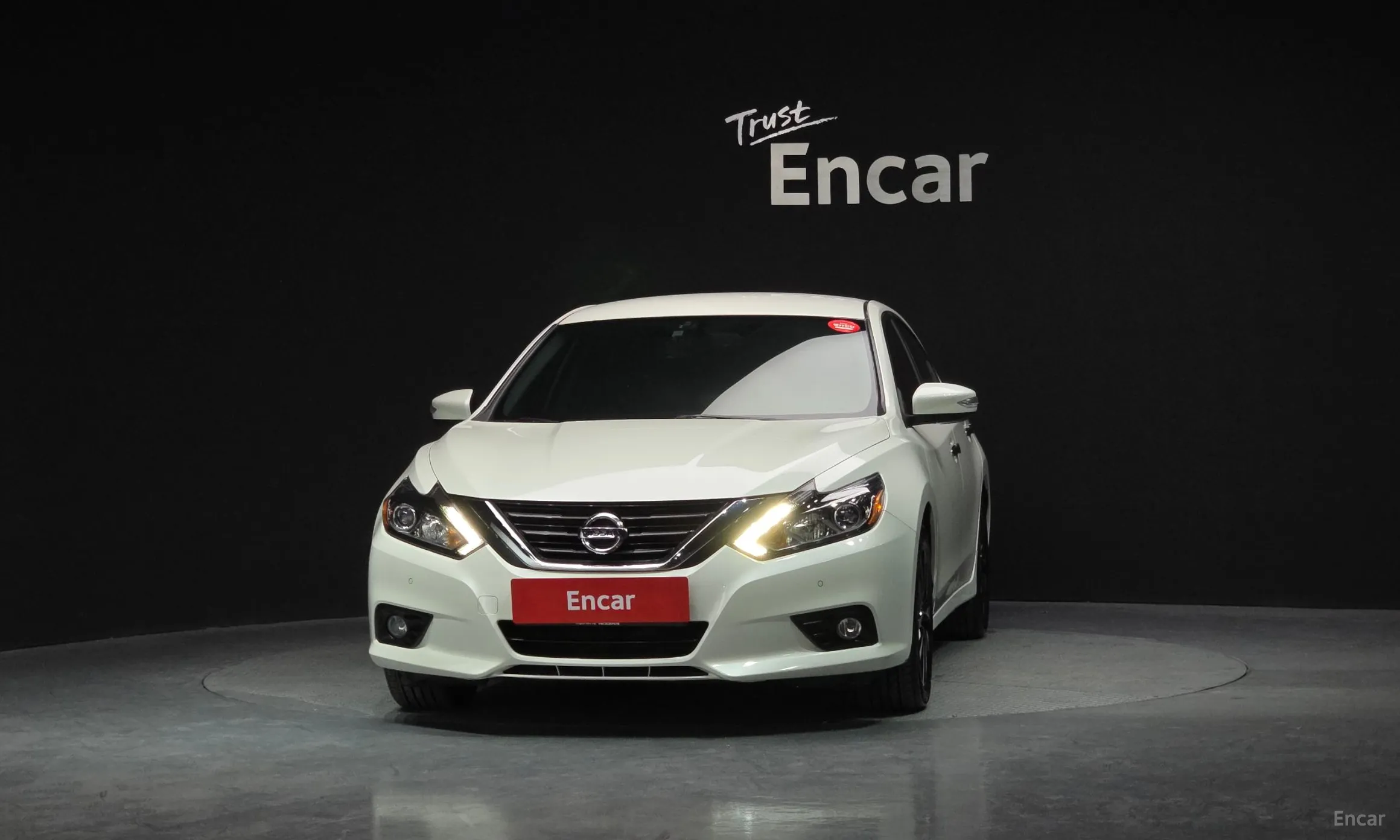 Nissan Altima превью 3