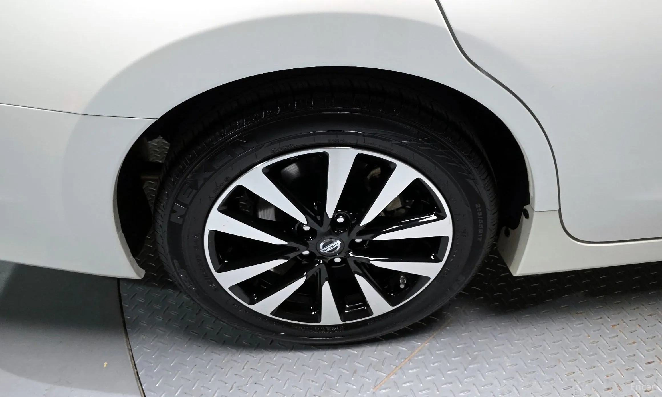 Nissan Altima превью 5