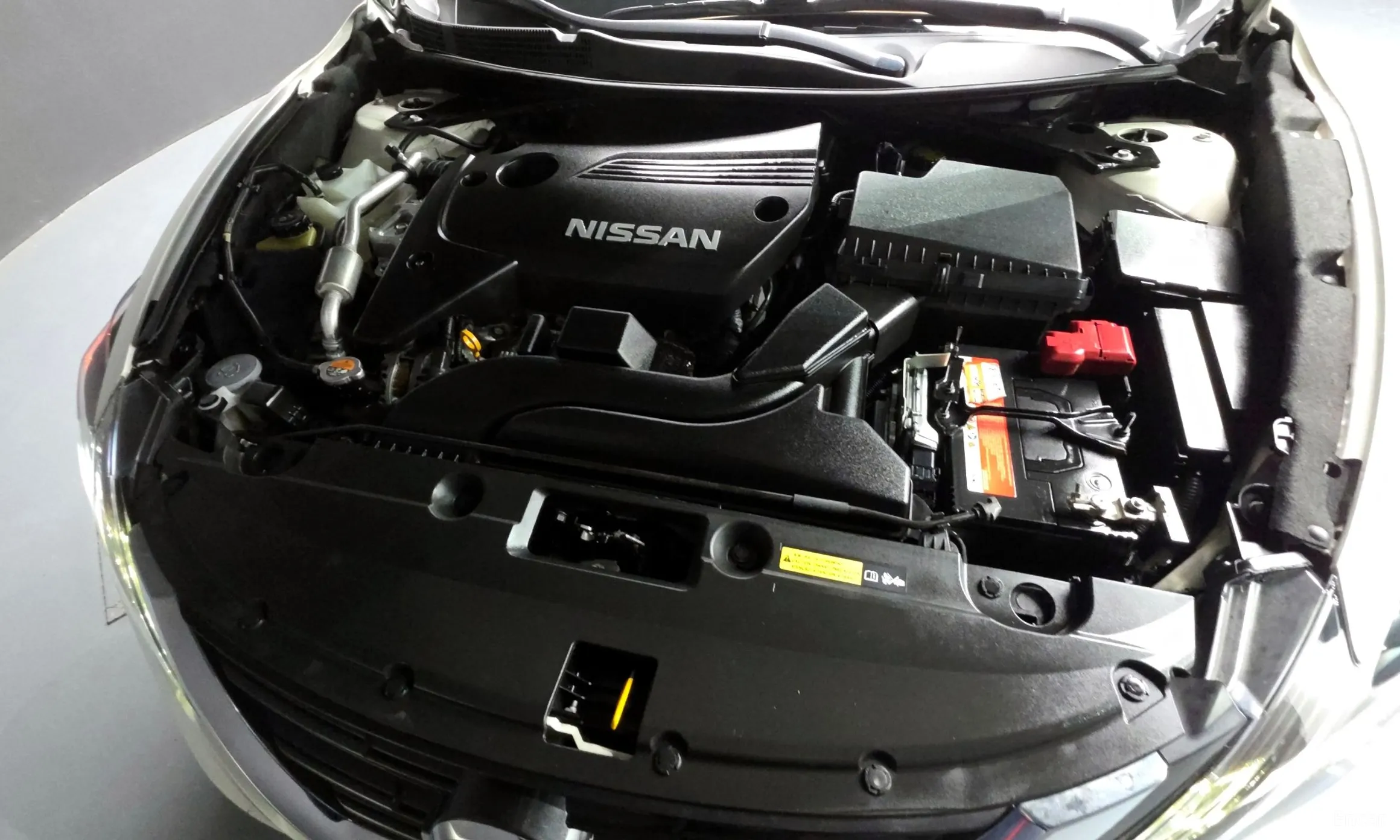 Nissan Altima превью 6