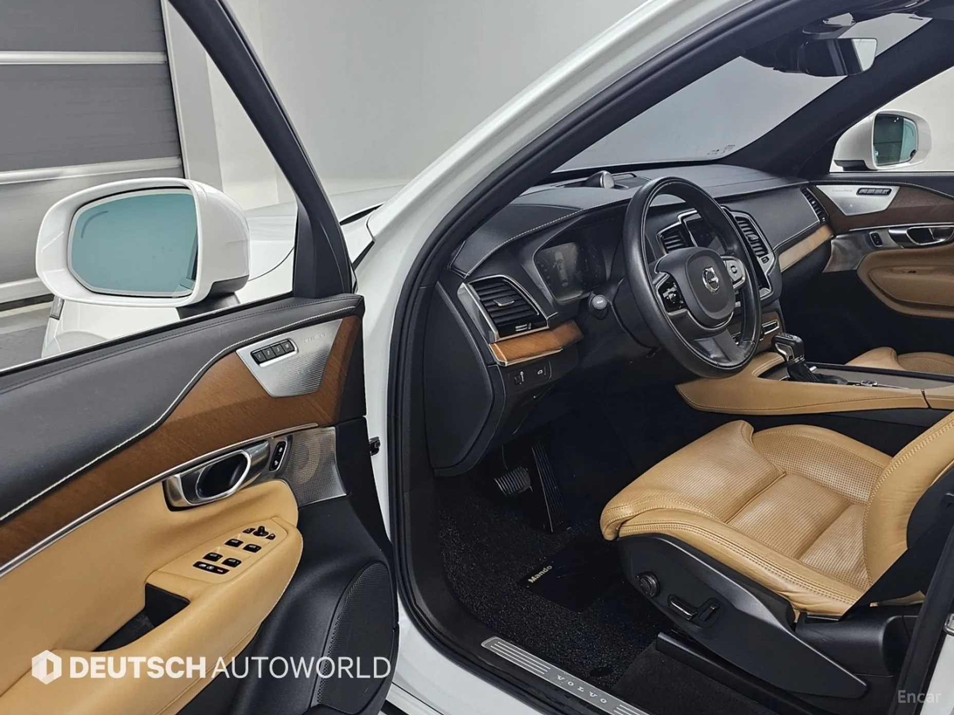 Volvo XC90 Gen 2 превью 11