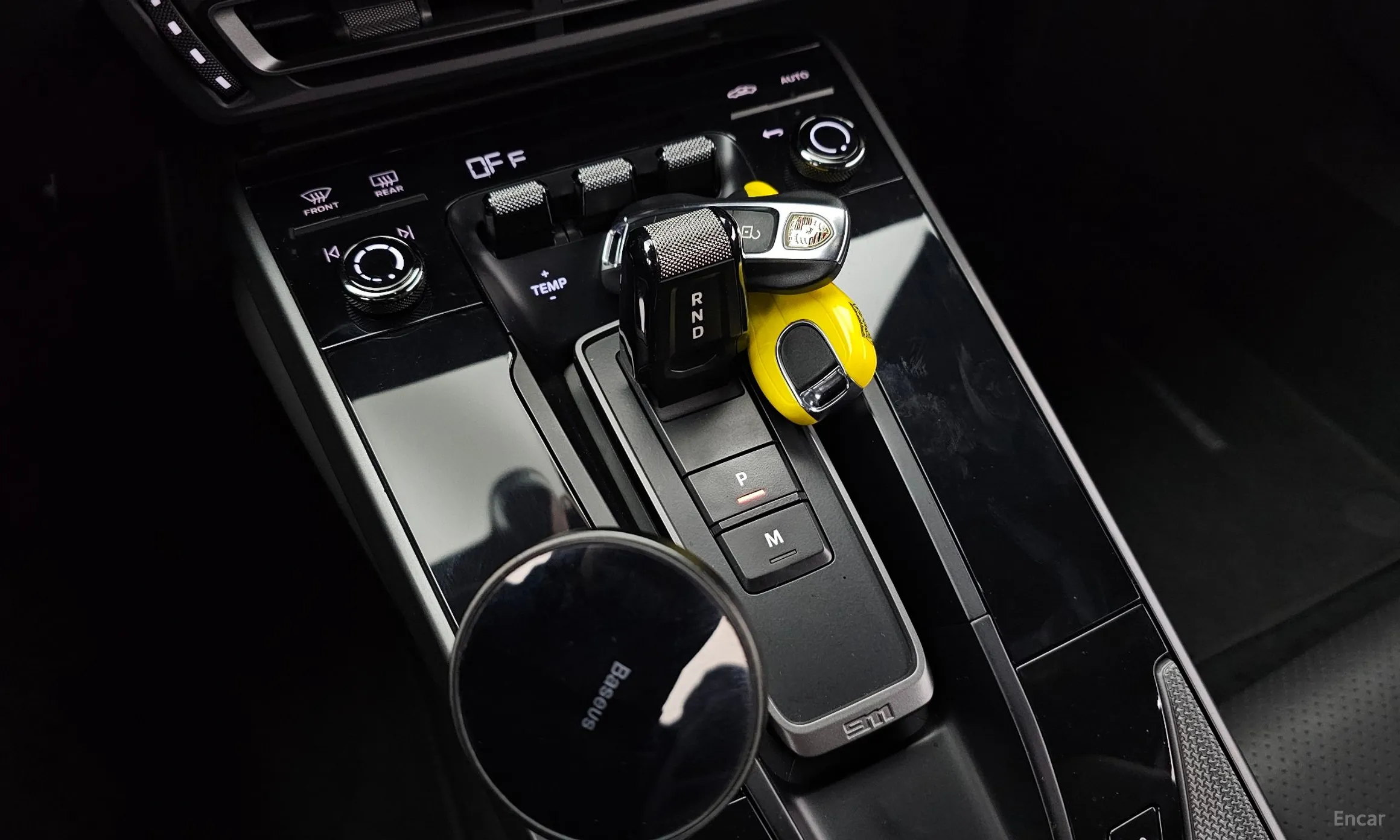 Porsche 911 (992) превью 9