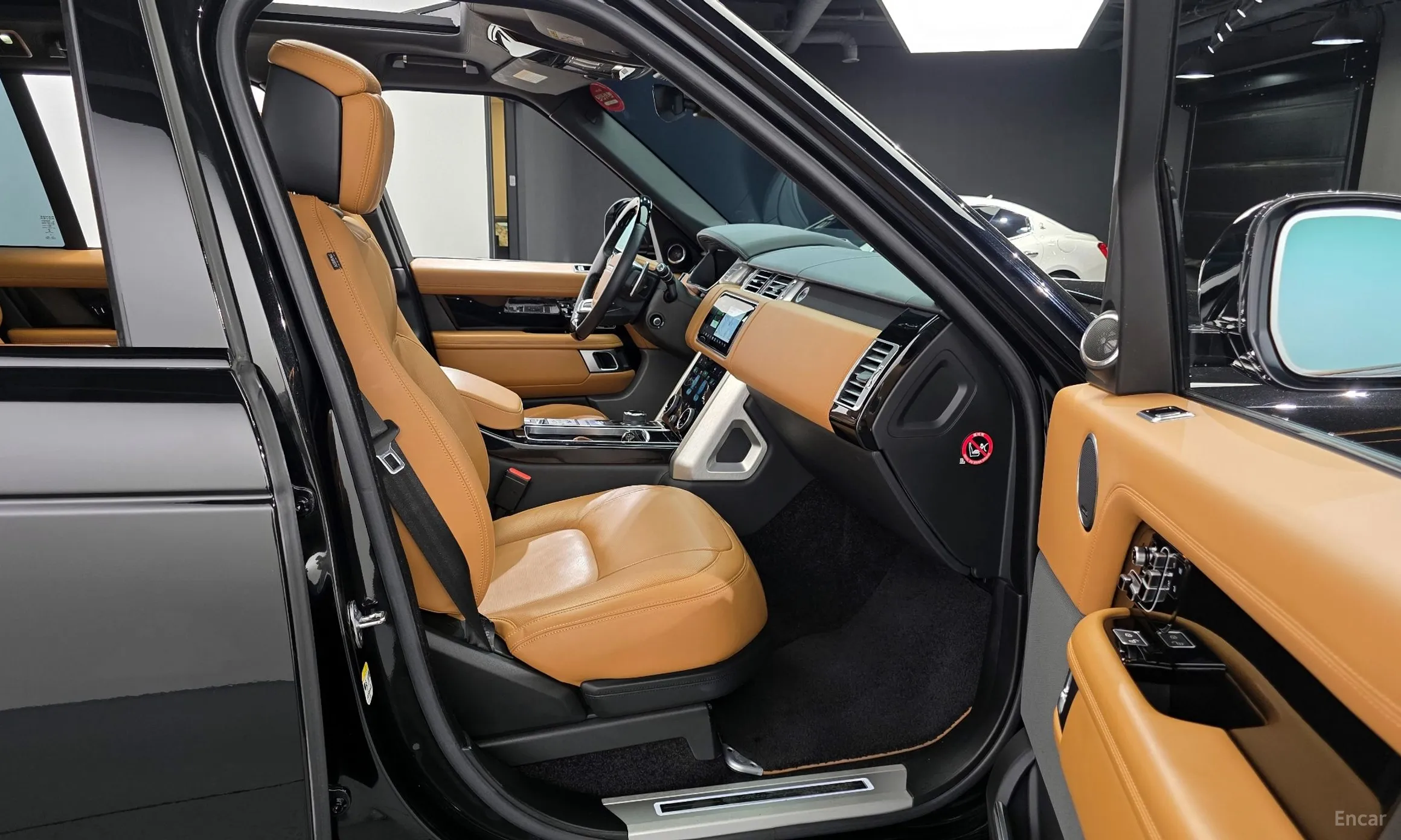 Land Rover Range Rover 4th Generation превью 12
