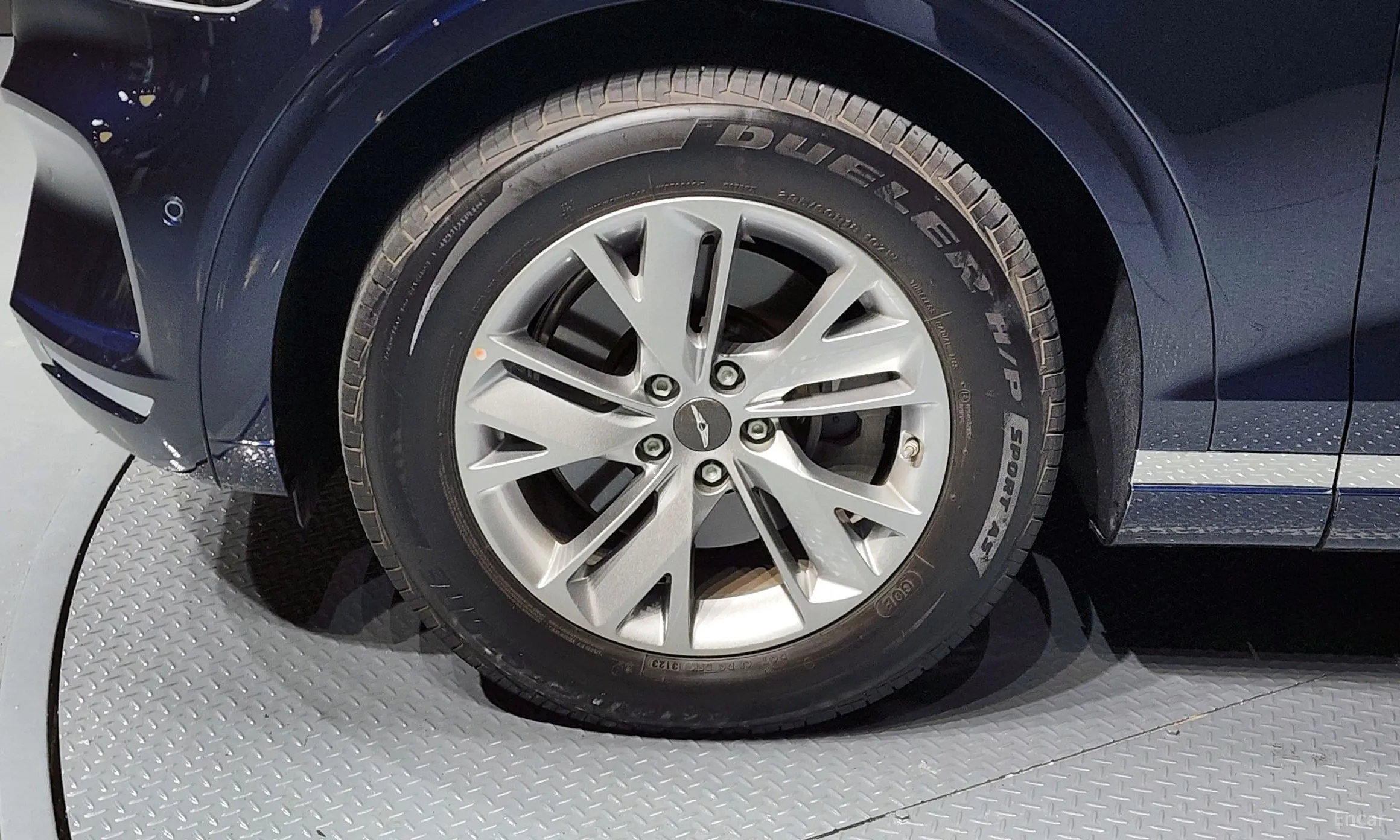 Genesis GV70 превью 5