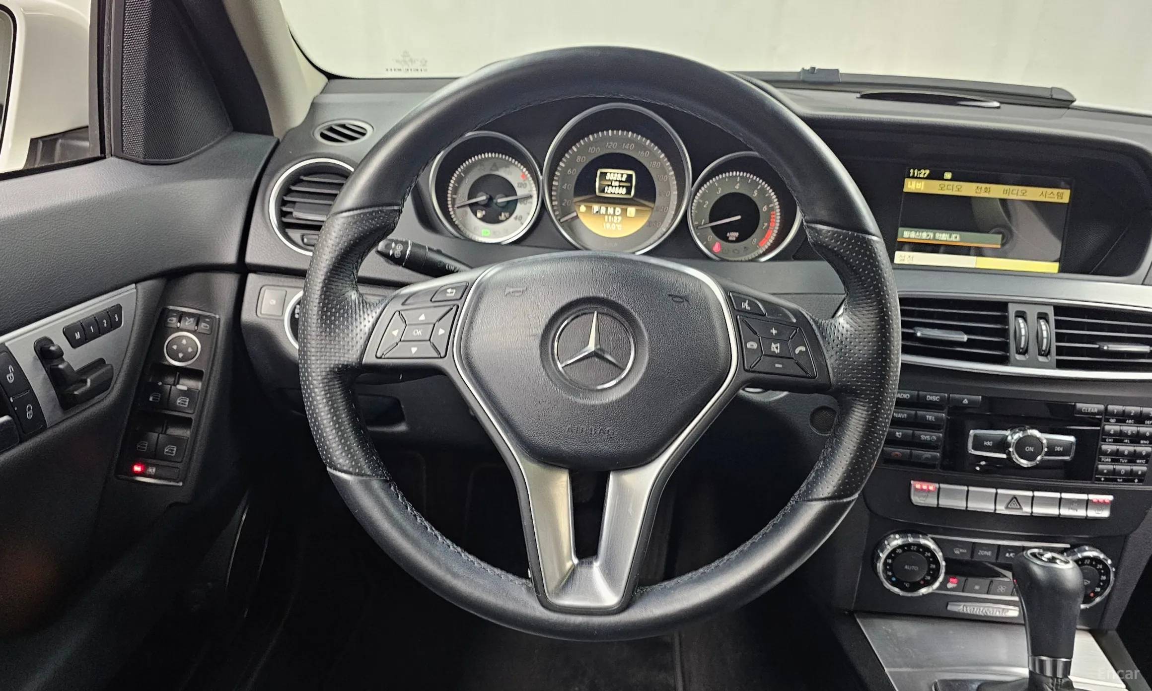 Mercedes Benz C-Class W204 превью 13