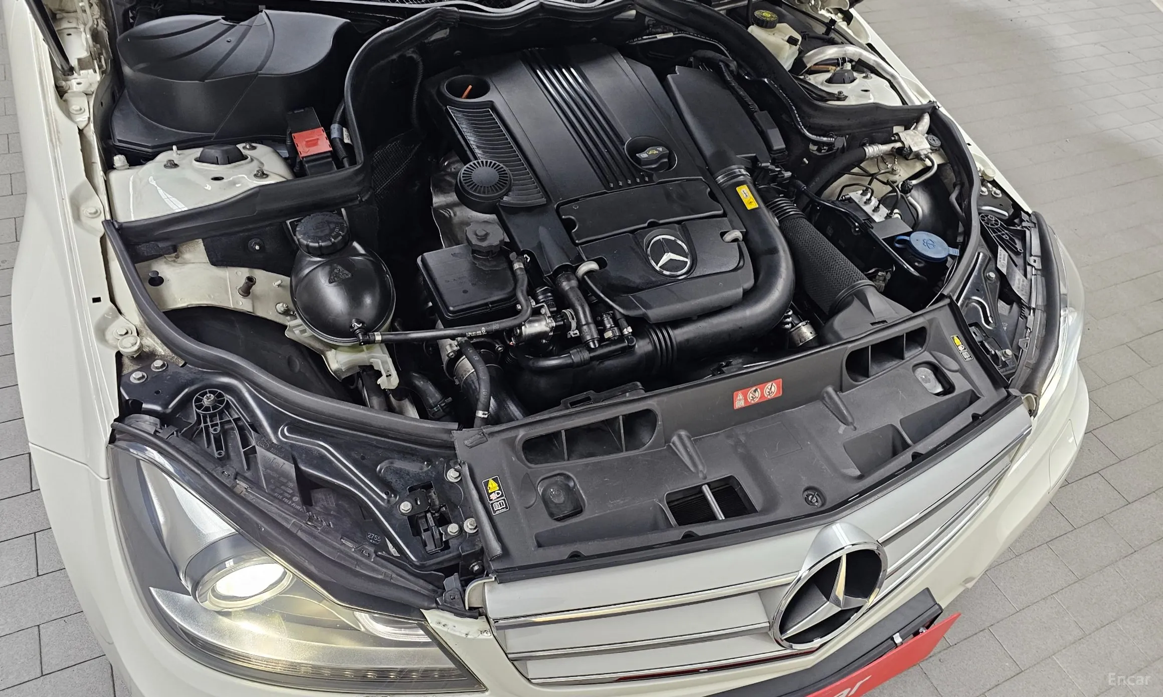 Mercedes Benz C-Class W204 превью 6