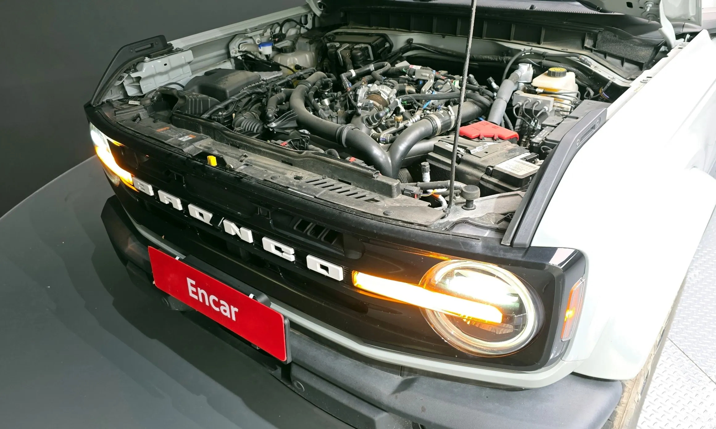 Ford Bronco 6th Generation превью 6