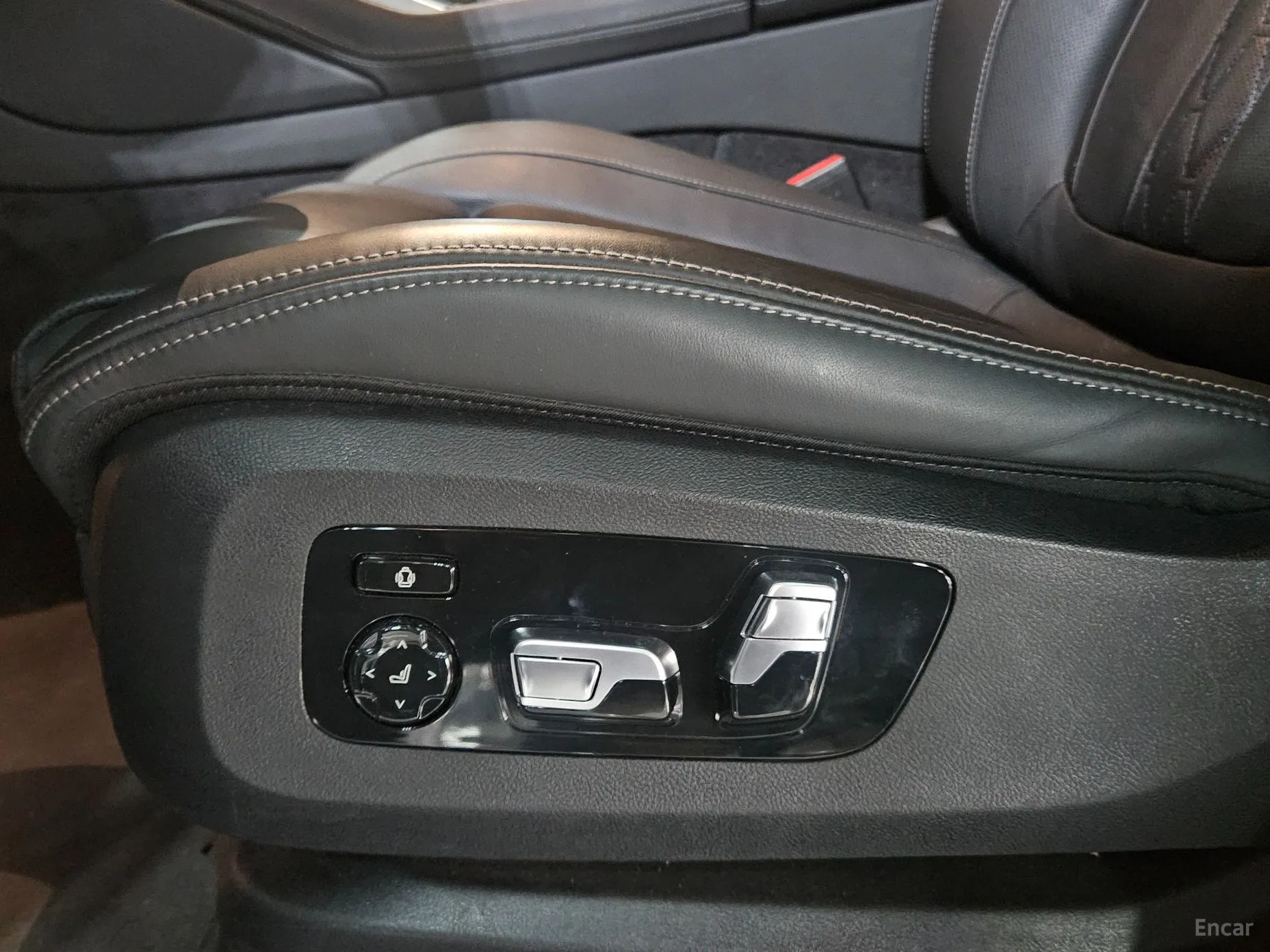 BMW X6 (G06) превью 11