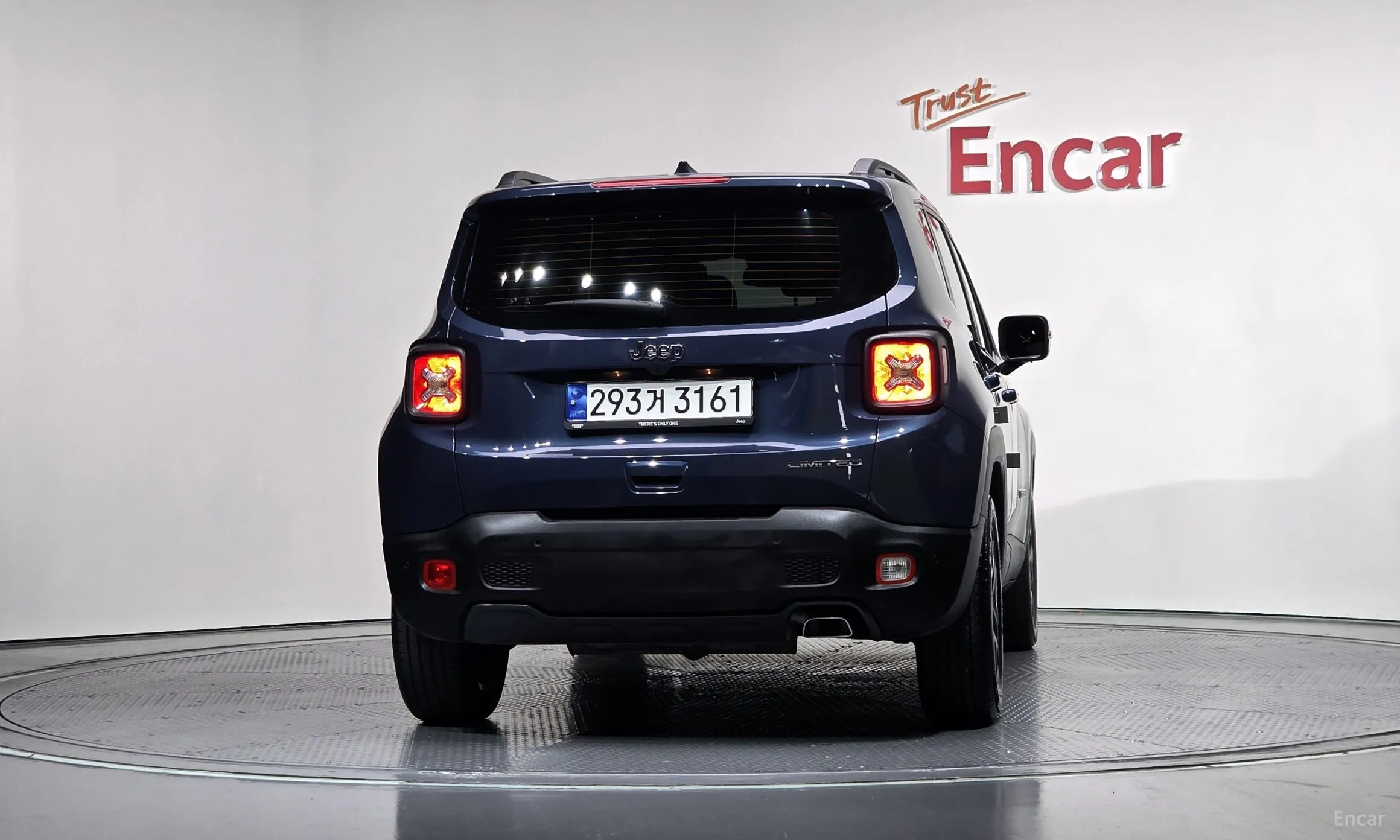 Jeep Renegade превью 4