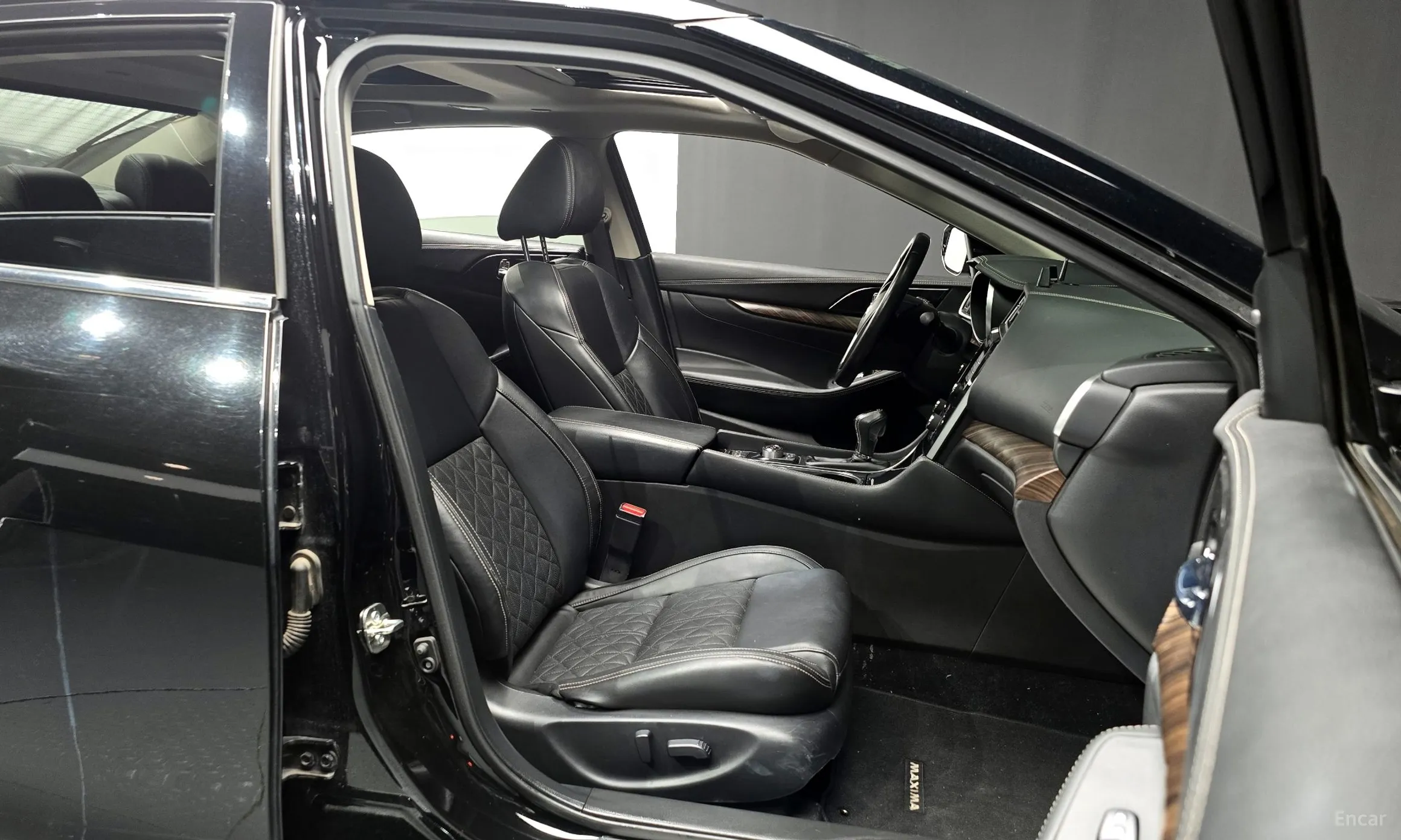 Nissan Maxima (A36) превью 10