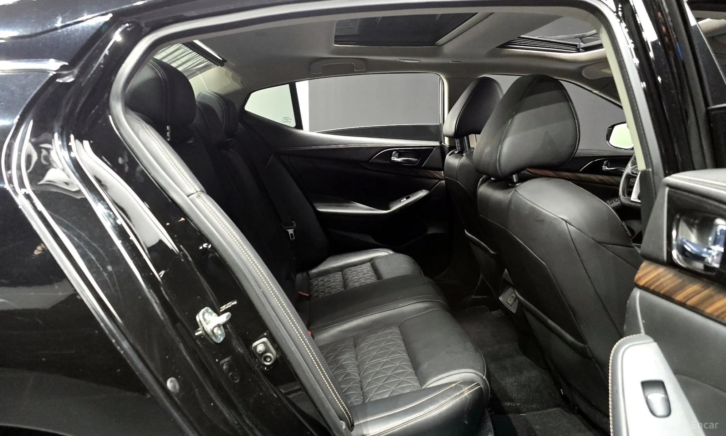 Nissan Maxima (A36) превью 12