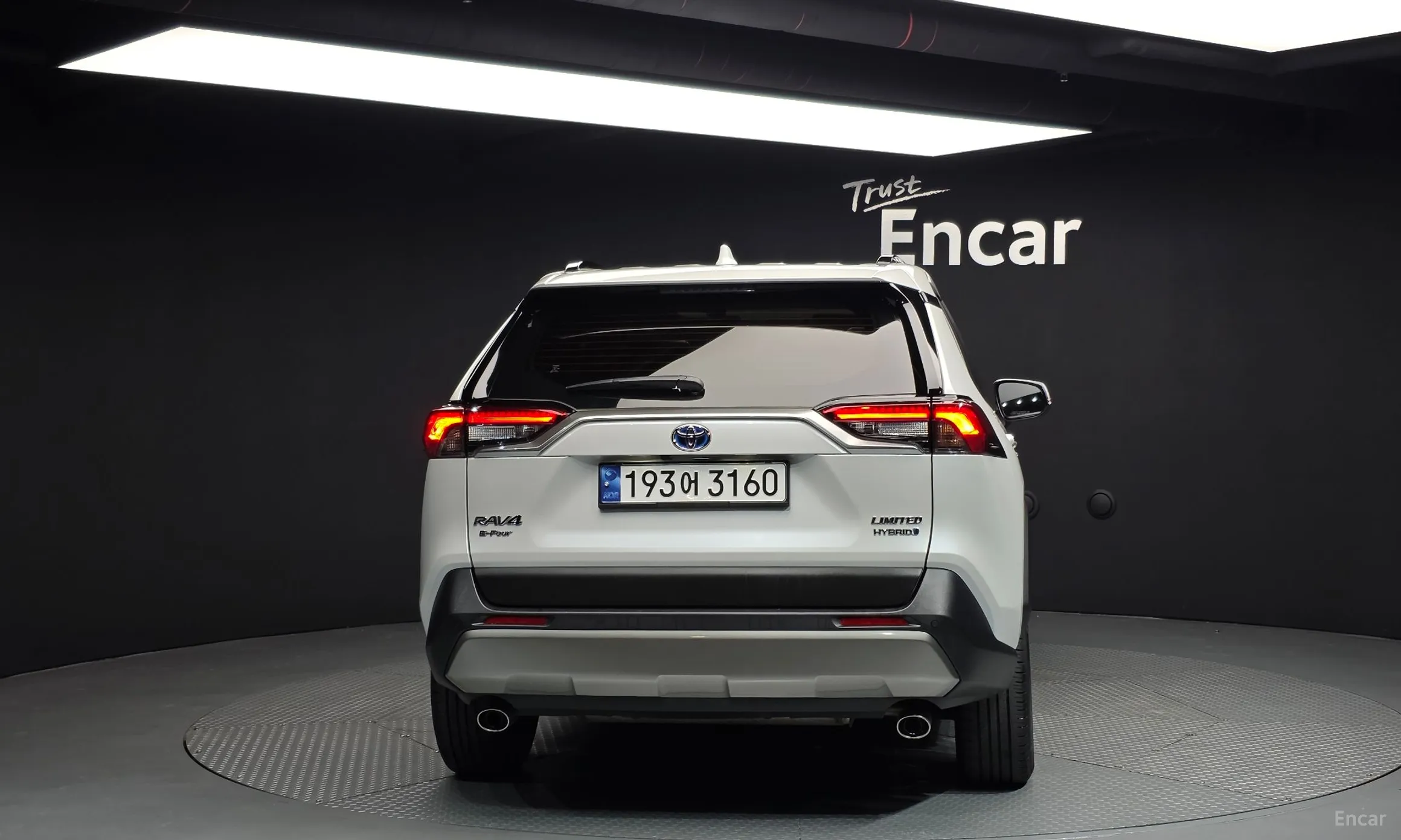 Toyota RAV4 5th Generation превью 4