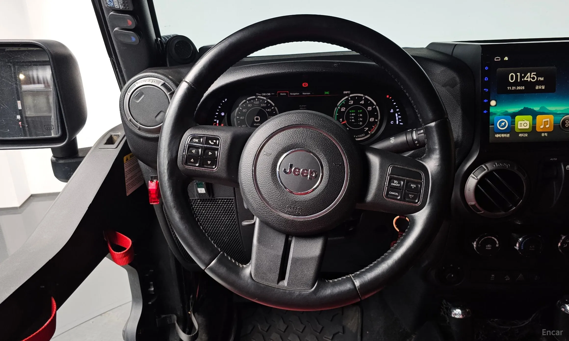 Jeep Wrangler (JK) превью 12