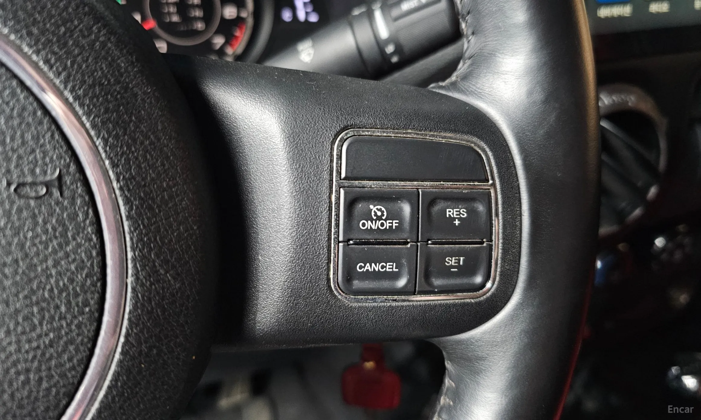 Jeep Wrangler (JK) превью 18